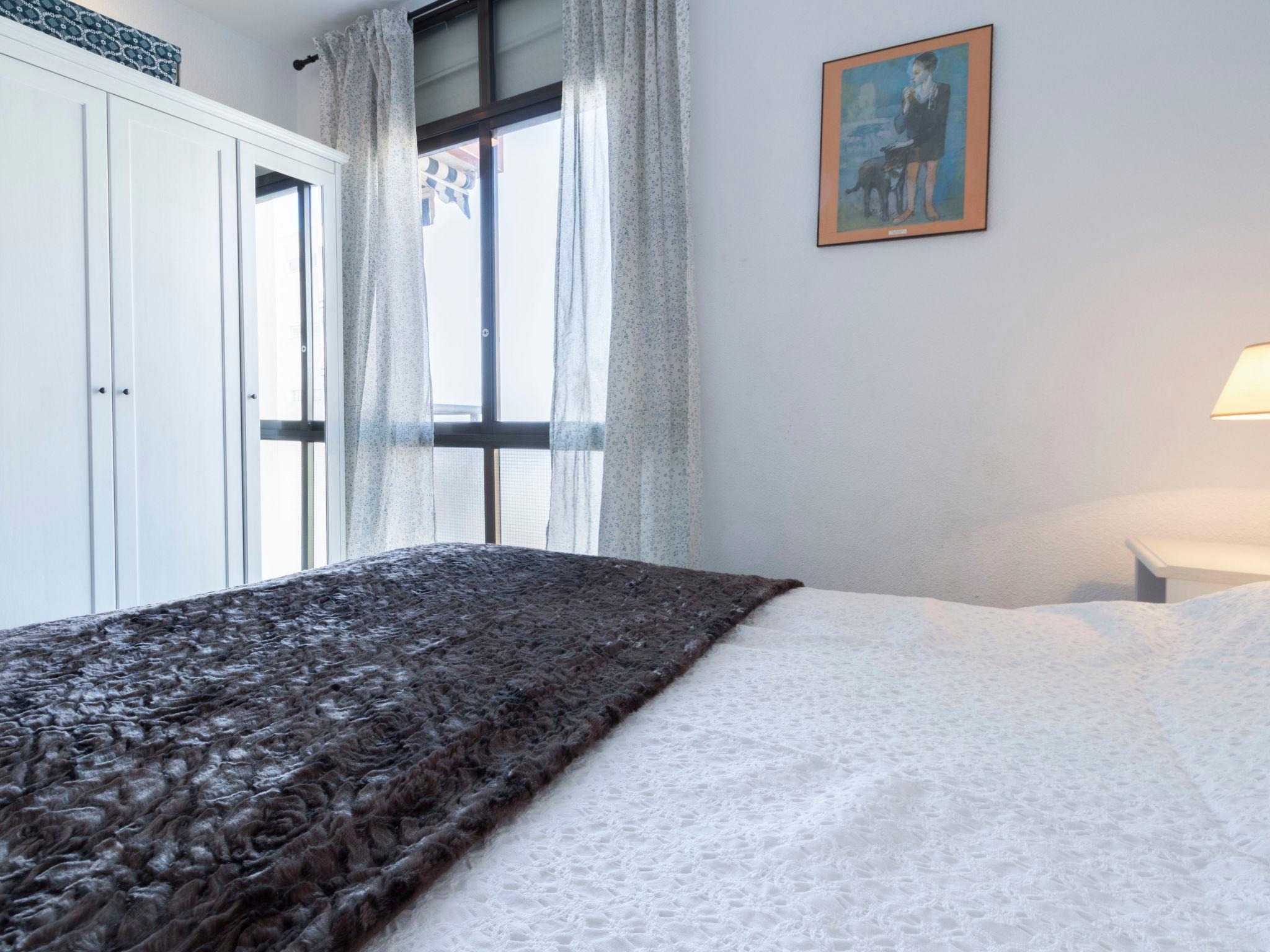 Foto 10 - Appartamento con 3 camere da letto a Cambrils con terrazza e vista mare