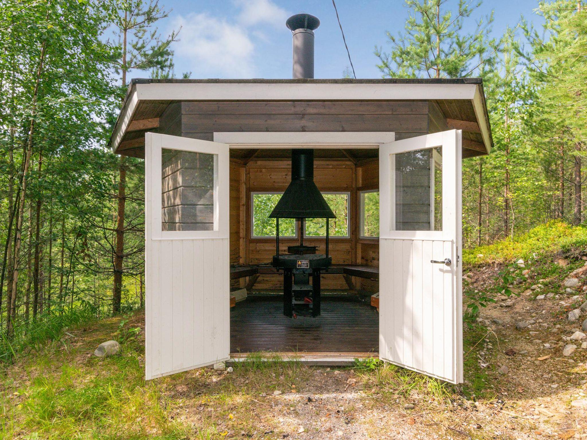 Foto 23 - Casa de 2 quartos em Enonkoski com sauna e banheira de hidromassagem