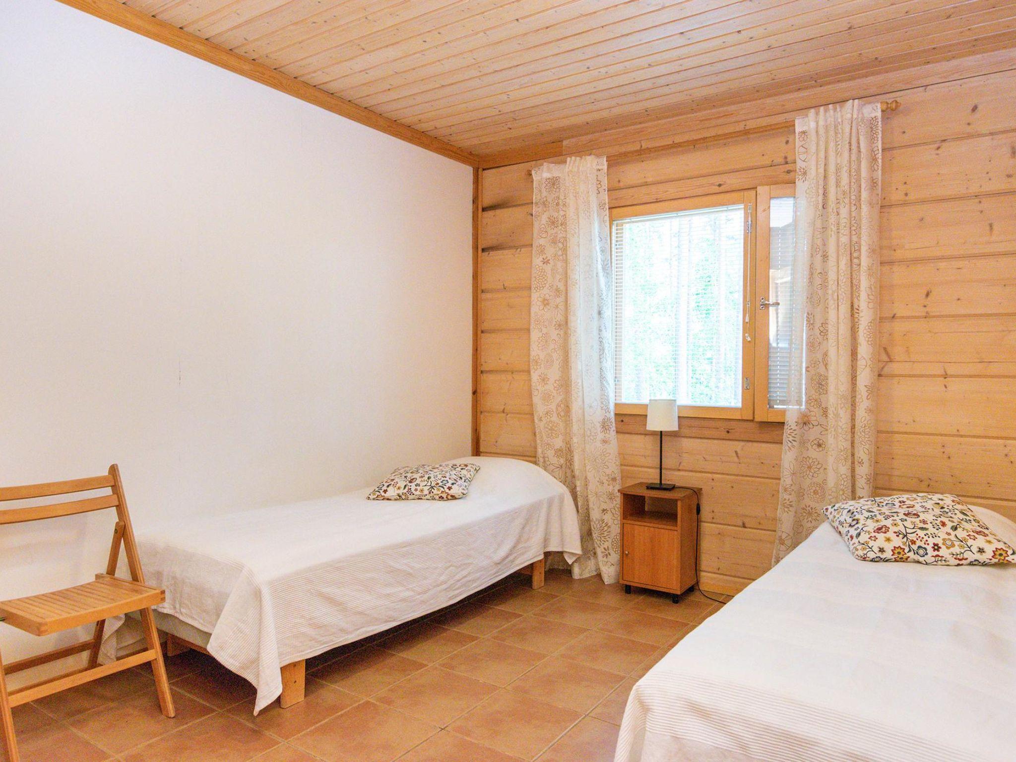 Foto 17 - Casa de 2 habitaciones en Enonkoski con sauna y bañera de hidromasaje