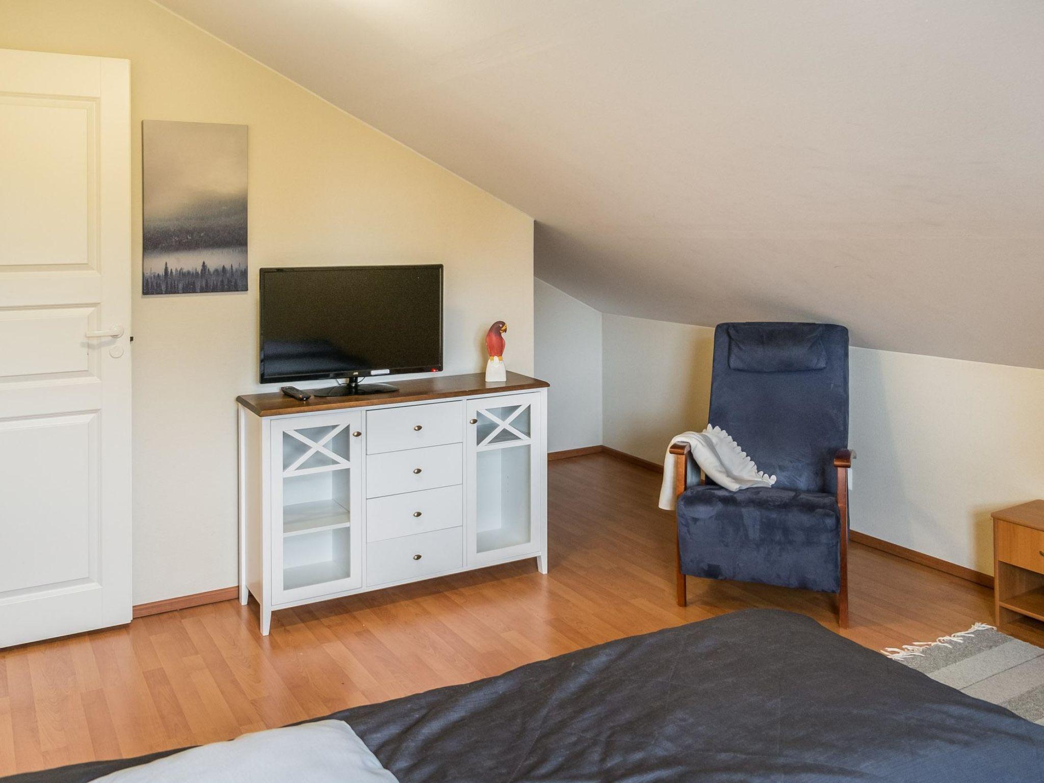 Foto 9 - Haus mit 2 Schlafzimmern in Kittilä mit sauna und blick auf die berge