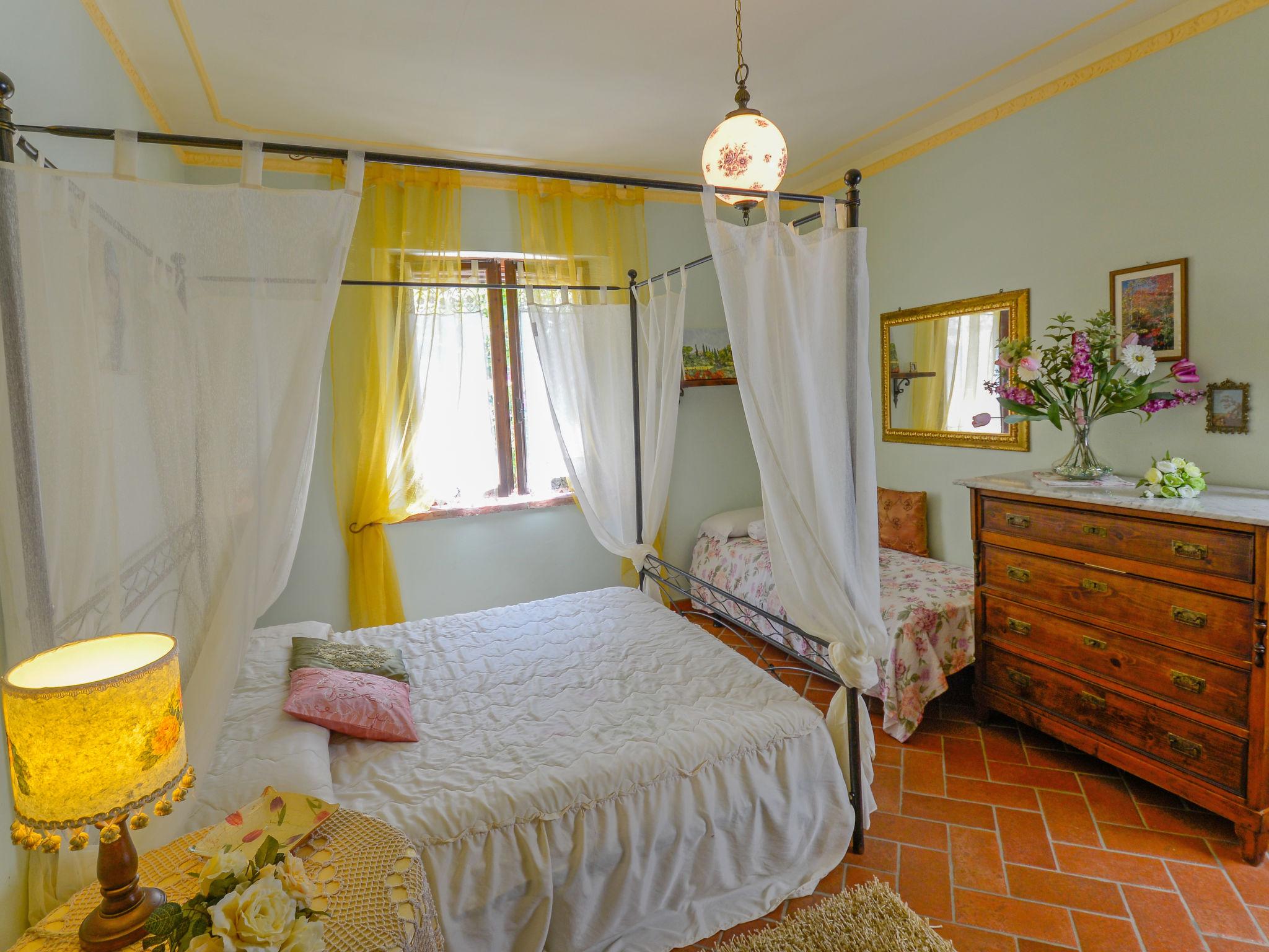 Photo 17 - 6 bedroom House in Cortona with private pool and garden