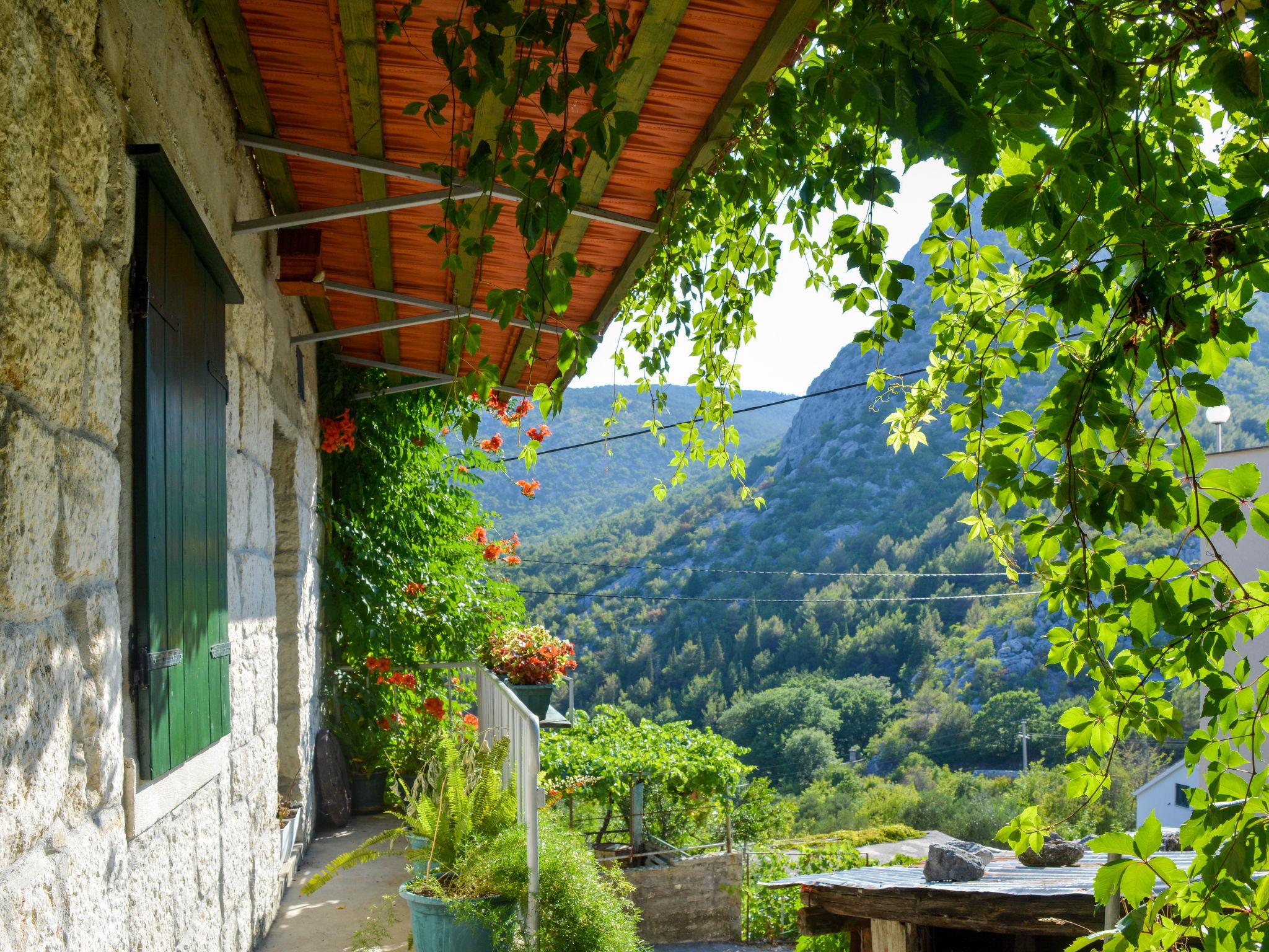 Foto 13 - Haus mit 3 Schlafzimmern in Omiš mit terrasse und blick aufs meer