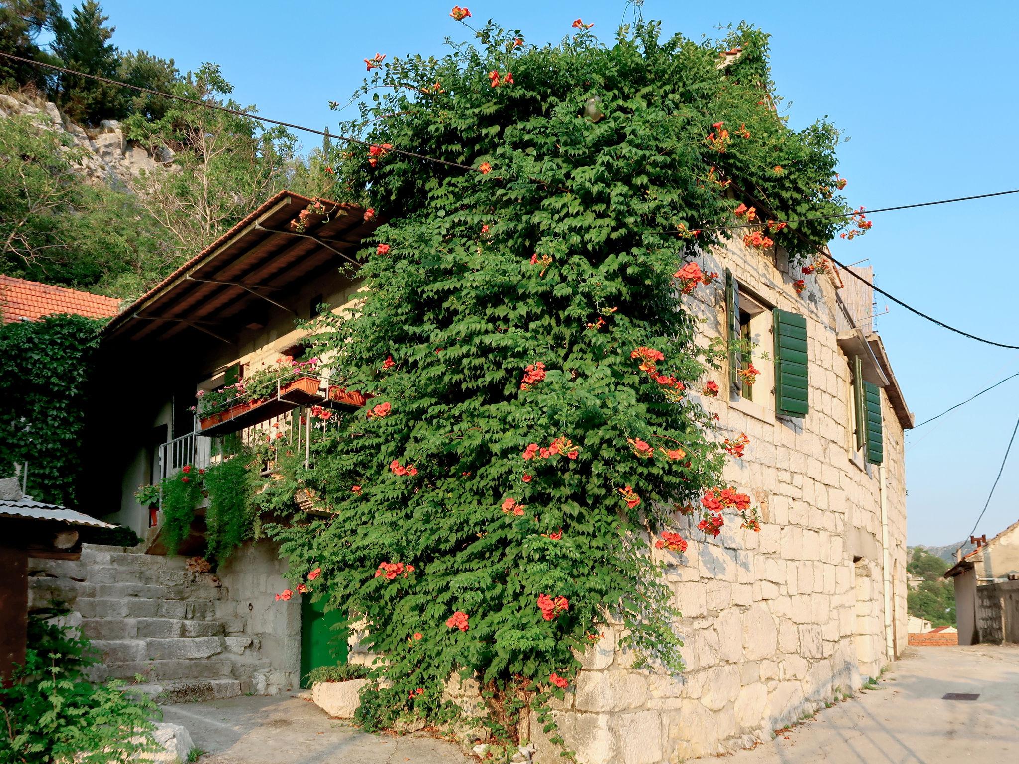 Foto 5 - Casa de 3 habitaciones en Omiš con terraza y vistas al mar