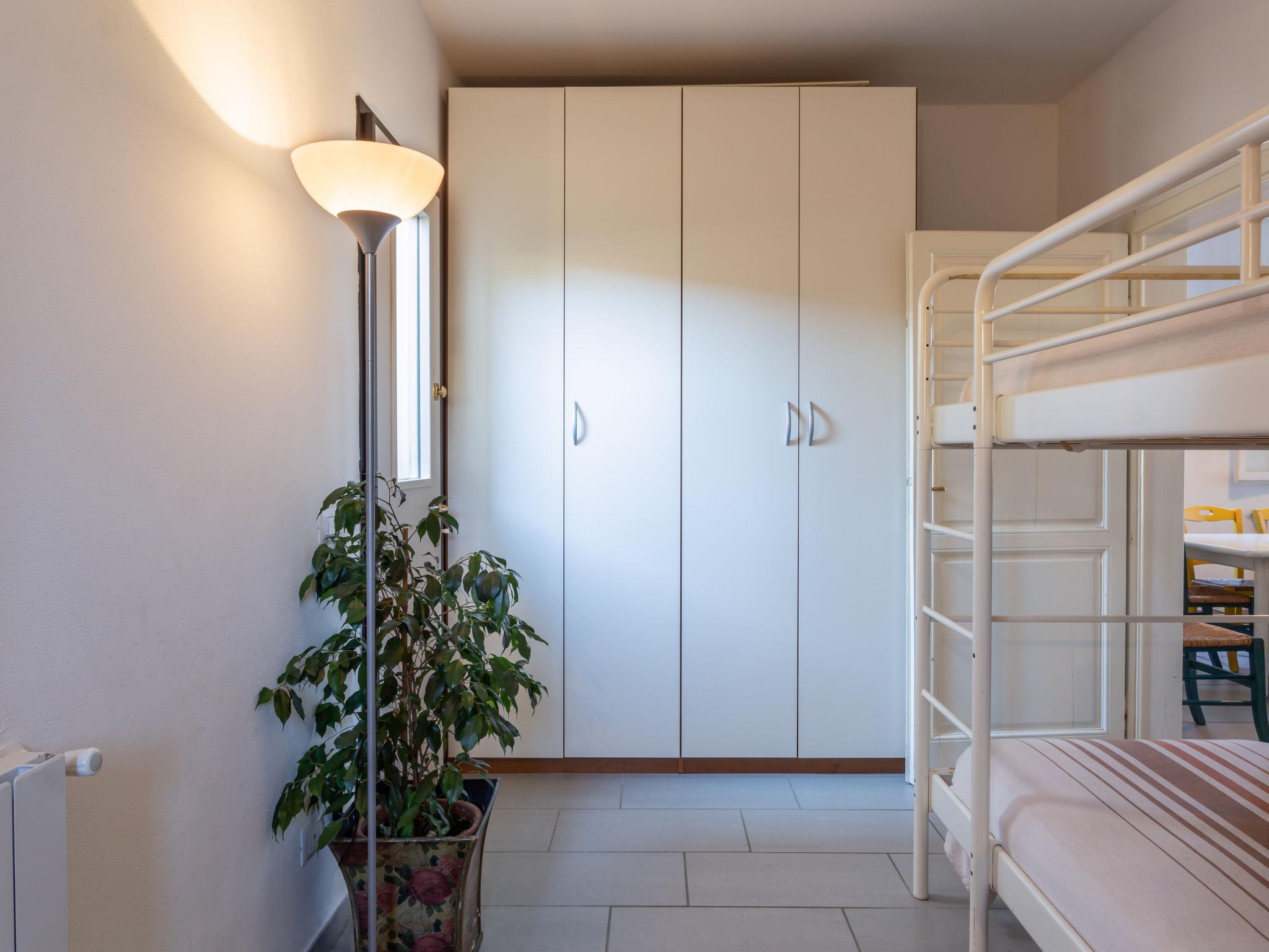 Foto 15 - Casa con 3 camere da letto a Pietrasanta con vista mare