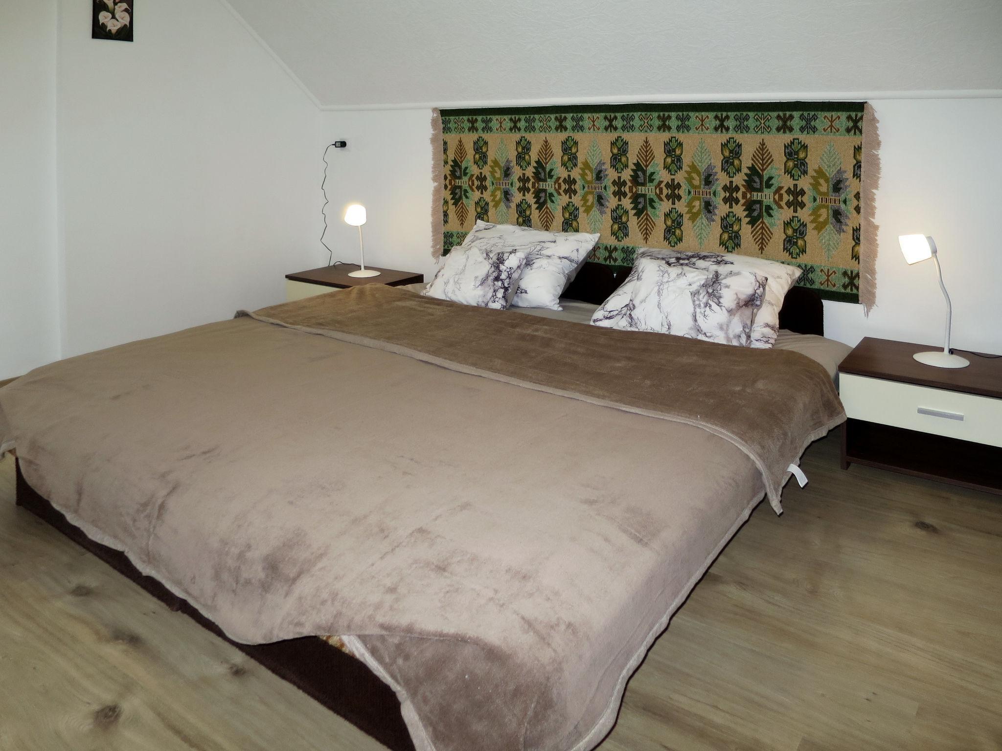 Foto 7 - Apartamento de 2 quartos em Velence com terraço e vistas do mar