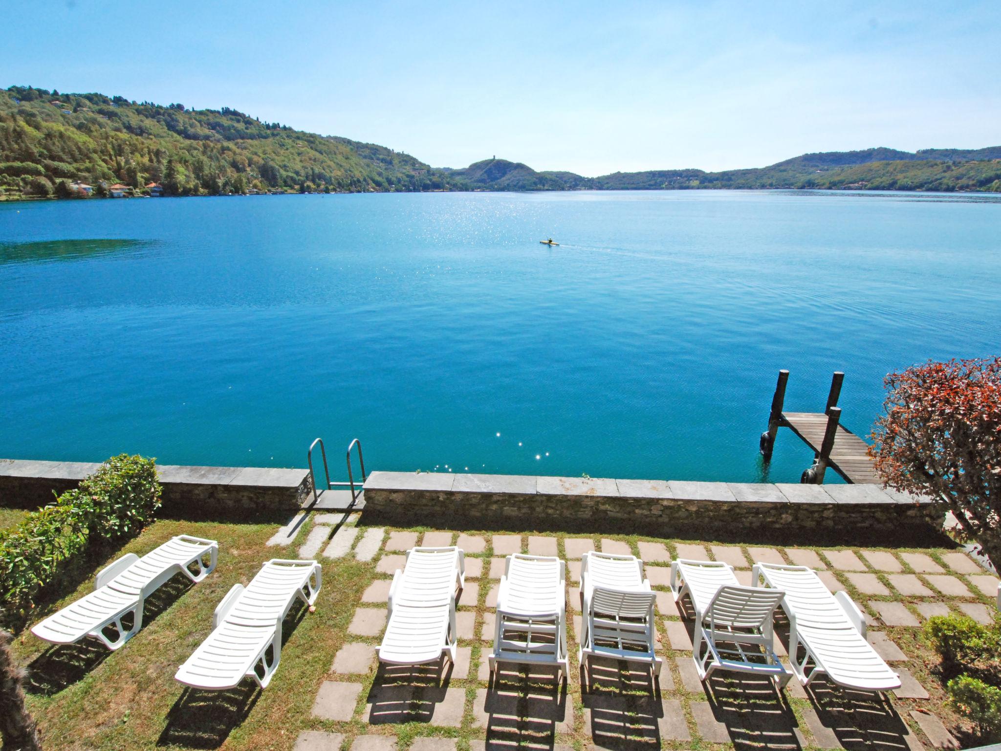 Photo 17 - 2 bedroom Apartment in Orta San Giulio with terrace and mountain view