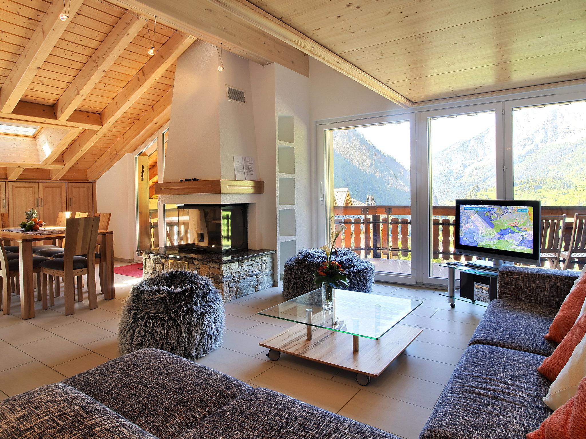 Photo 2 - 2 bedroom Apartment in Leukerbad with mountain view