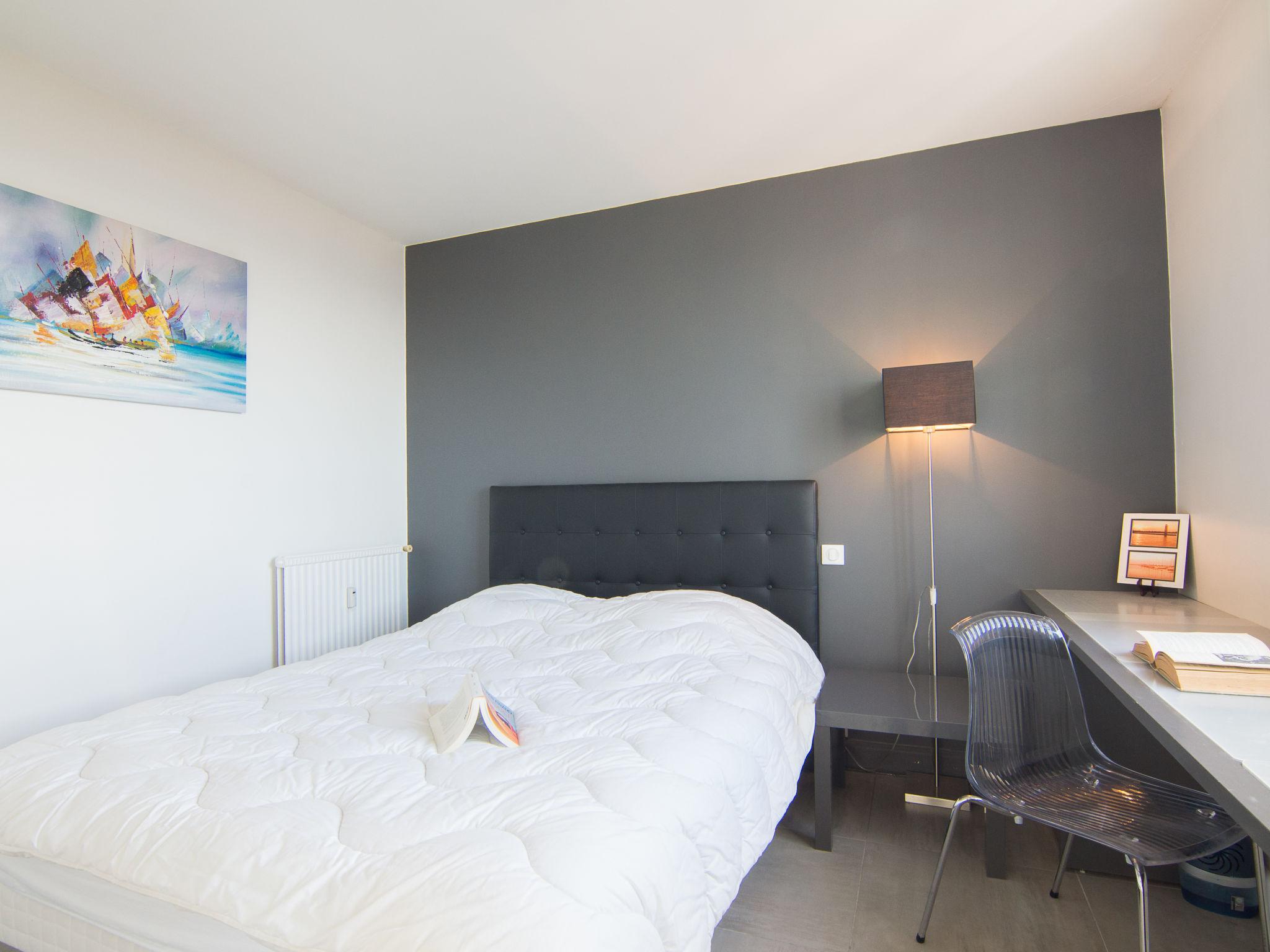 Foto 6 - Apartment mit 2 Schlafzimmern in Trouville-sur-Mer mit blick aufs meer
