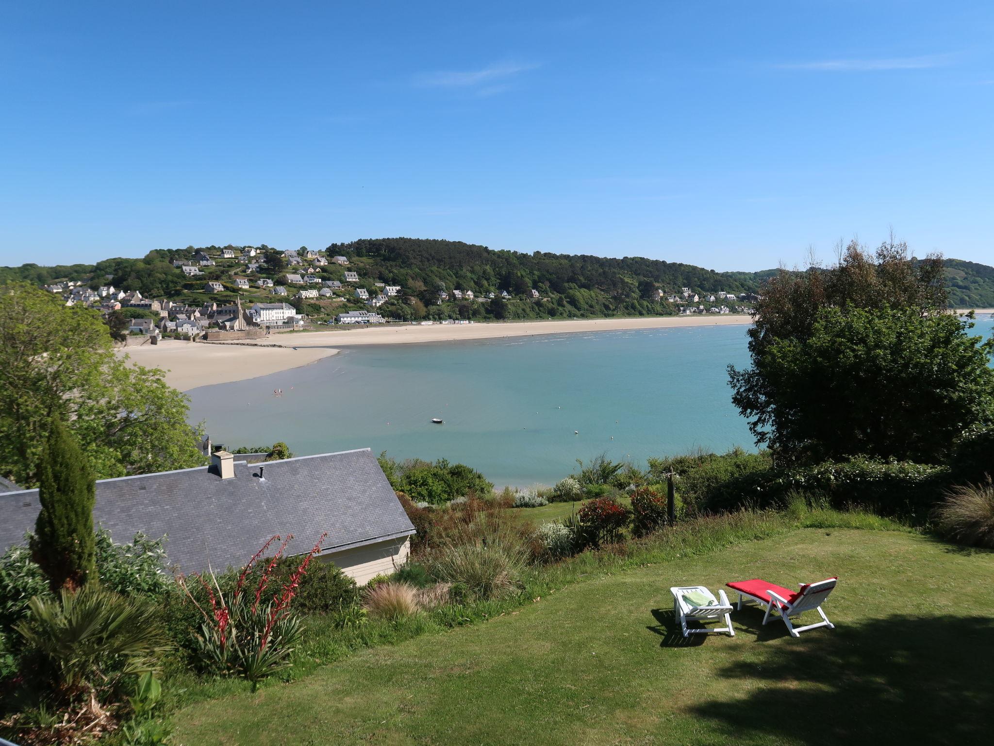 Foto 5 - Haus mit 4 Schlafzimmern in Trédrez-Locquémeau mit garten und blick aufs meer