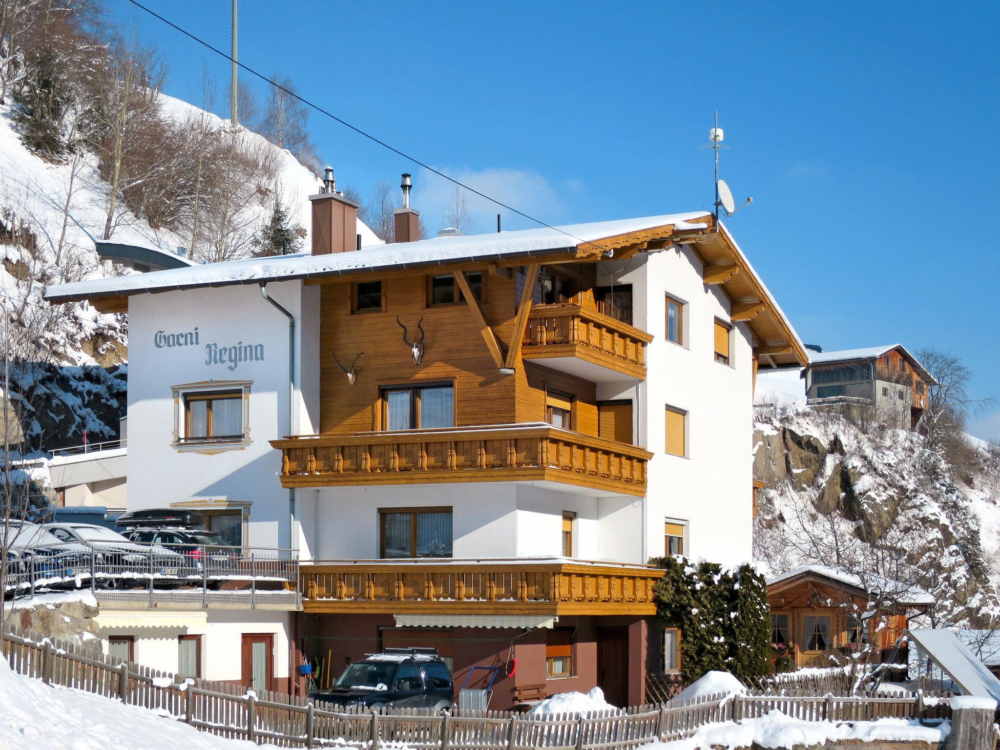 Photo 1 - Appartement de 5 chambres à Kappl avec terrasse et vues sur la montagne