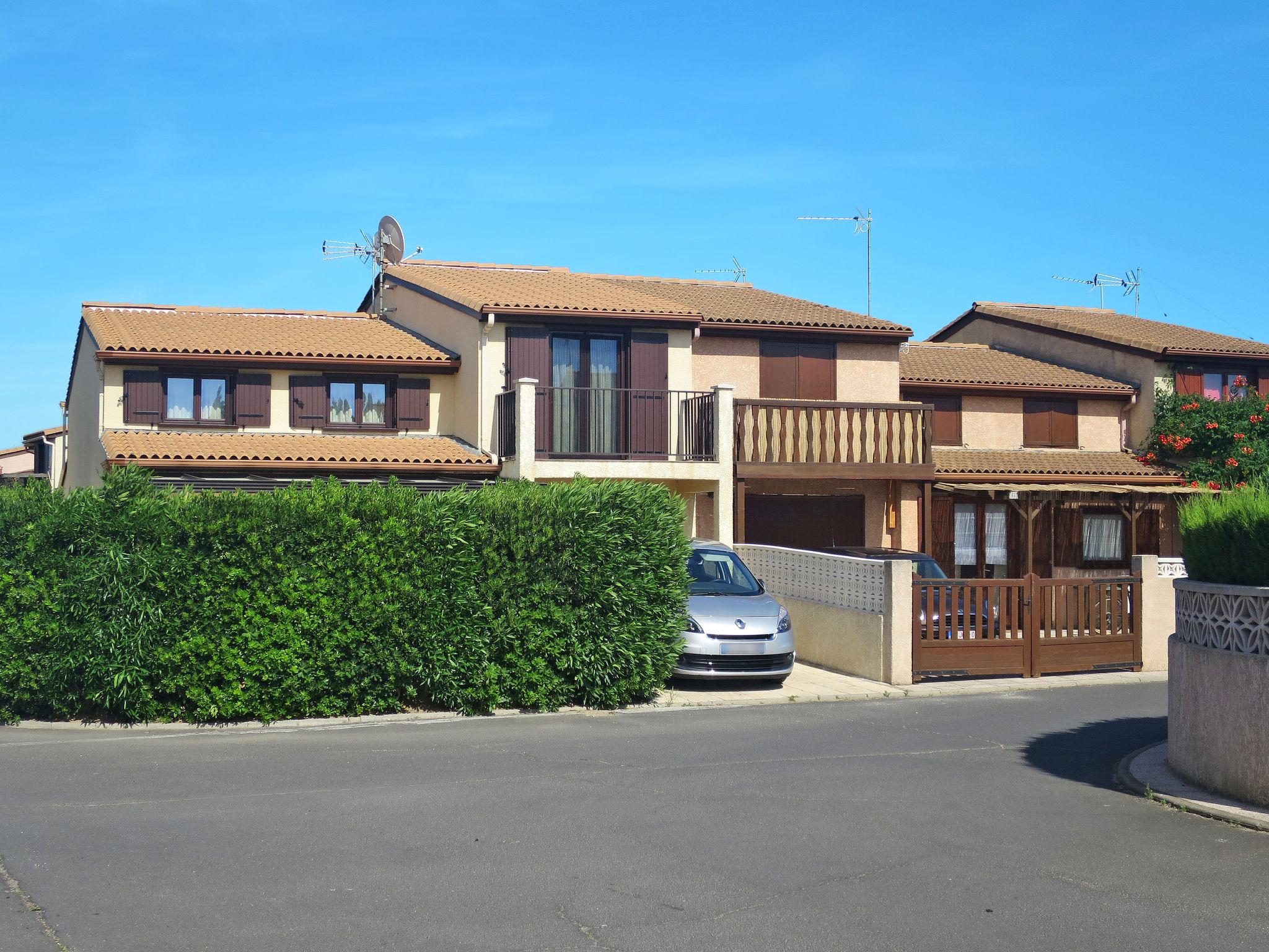 Foto 6 - Casa con 3 camere da letto a Portiragnes con piscina e vista mare