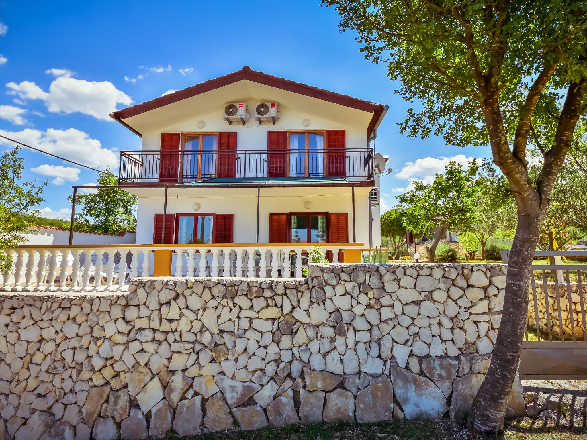 Foto 28 - Haus mit 4 Schlafzimmern in Obrovac mit garten und blick aufs meer