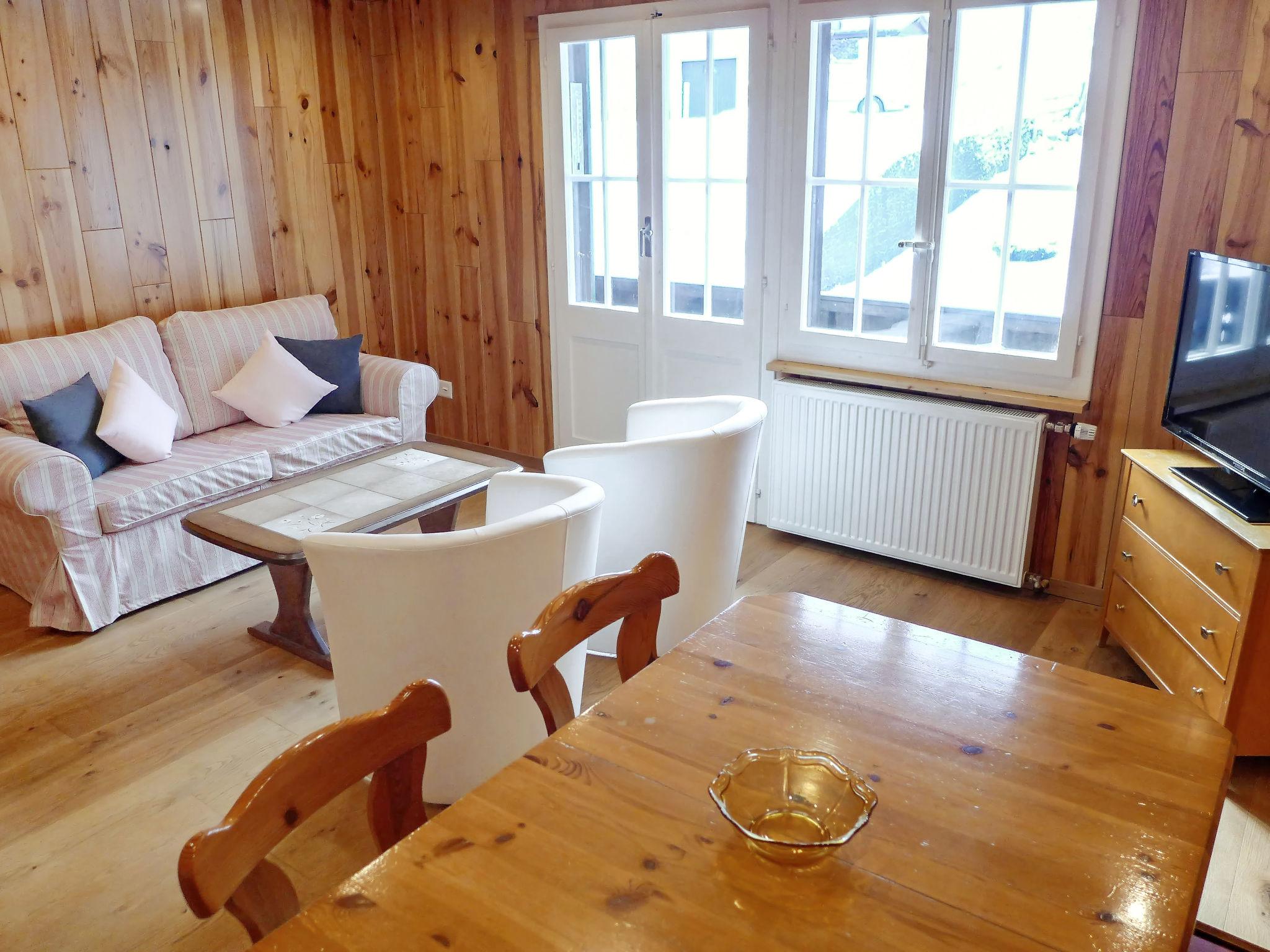 Foto 2 - Apartamento de 2 quartos em Grindelwald