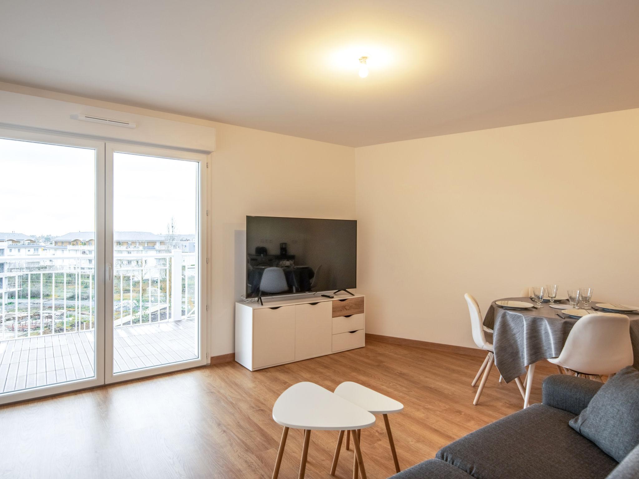 Photo 12 - 1 bedroom Apartment in Cabourg with sea view