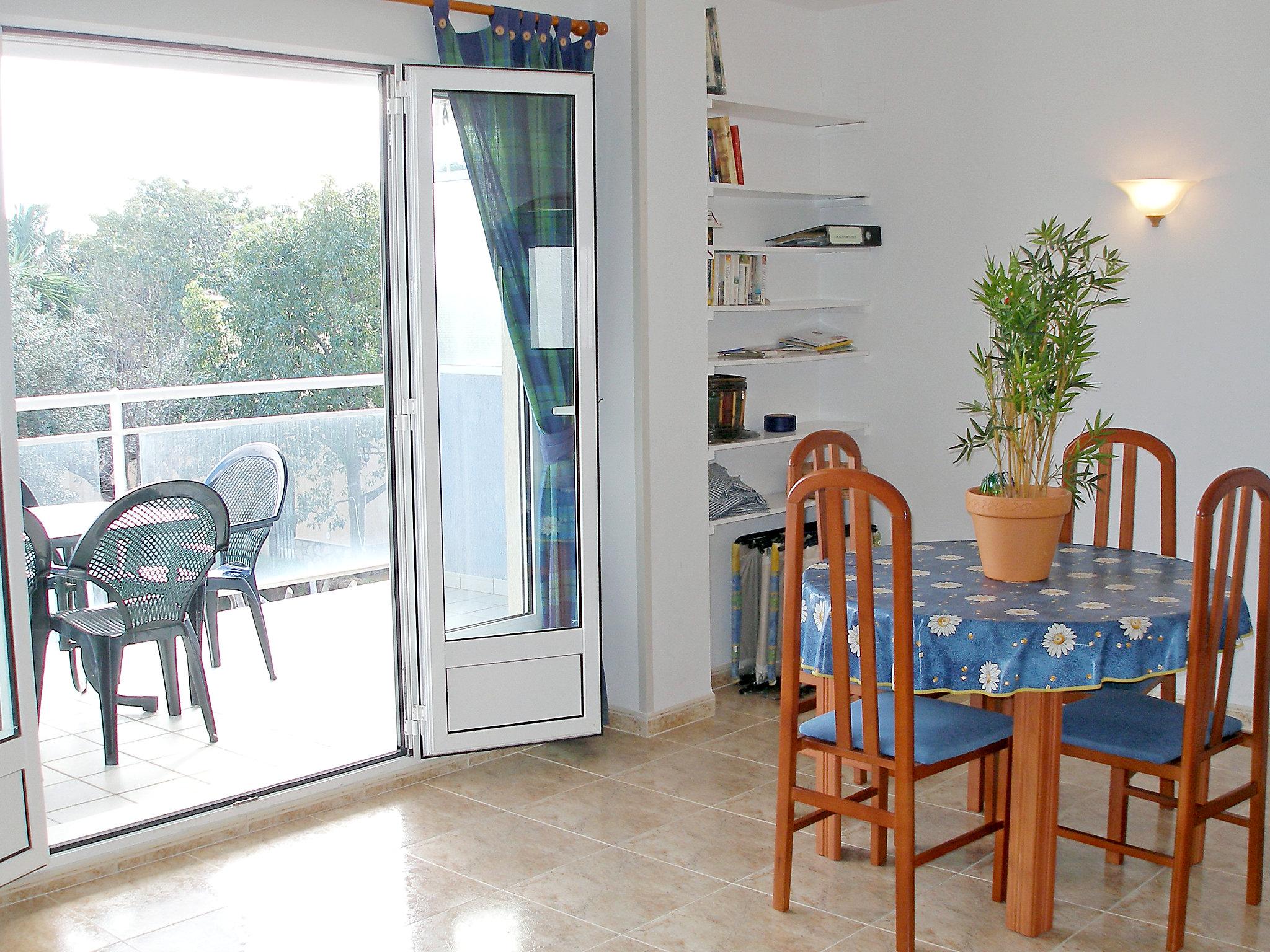 Foto 5 - Apartamento de 2 habitaciones en Dénia con piscina y vistas al mar