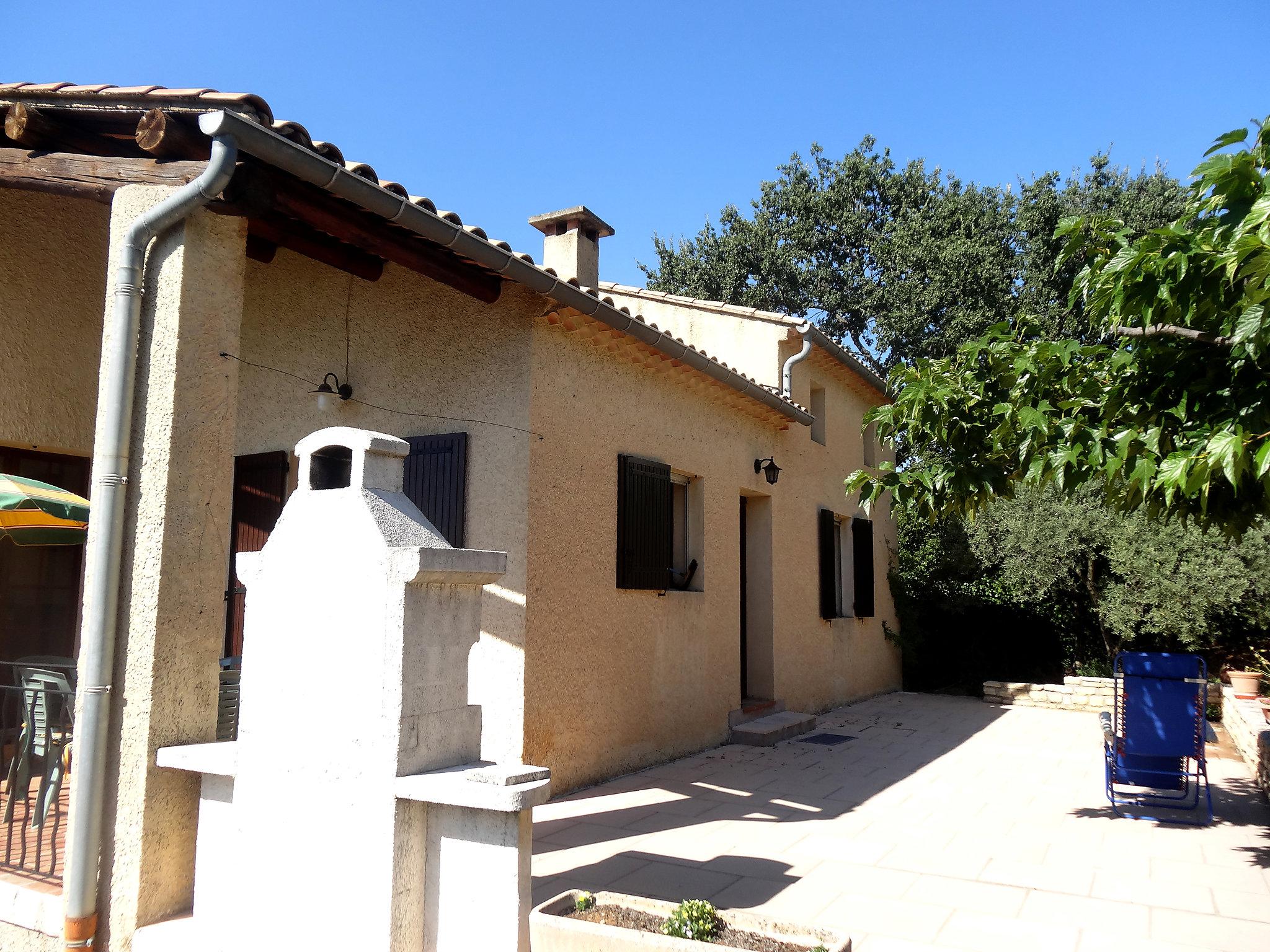 Photo 2 - Maison de 4 chambres à Roussillon avec terrasse