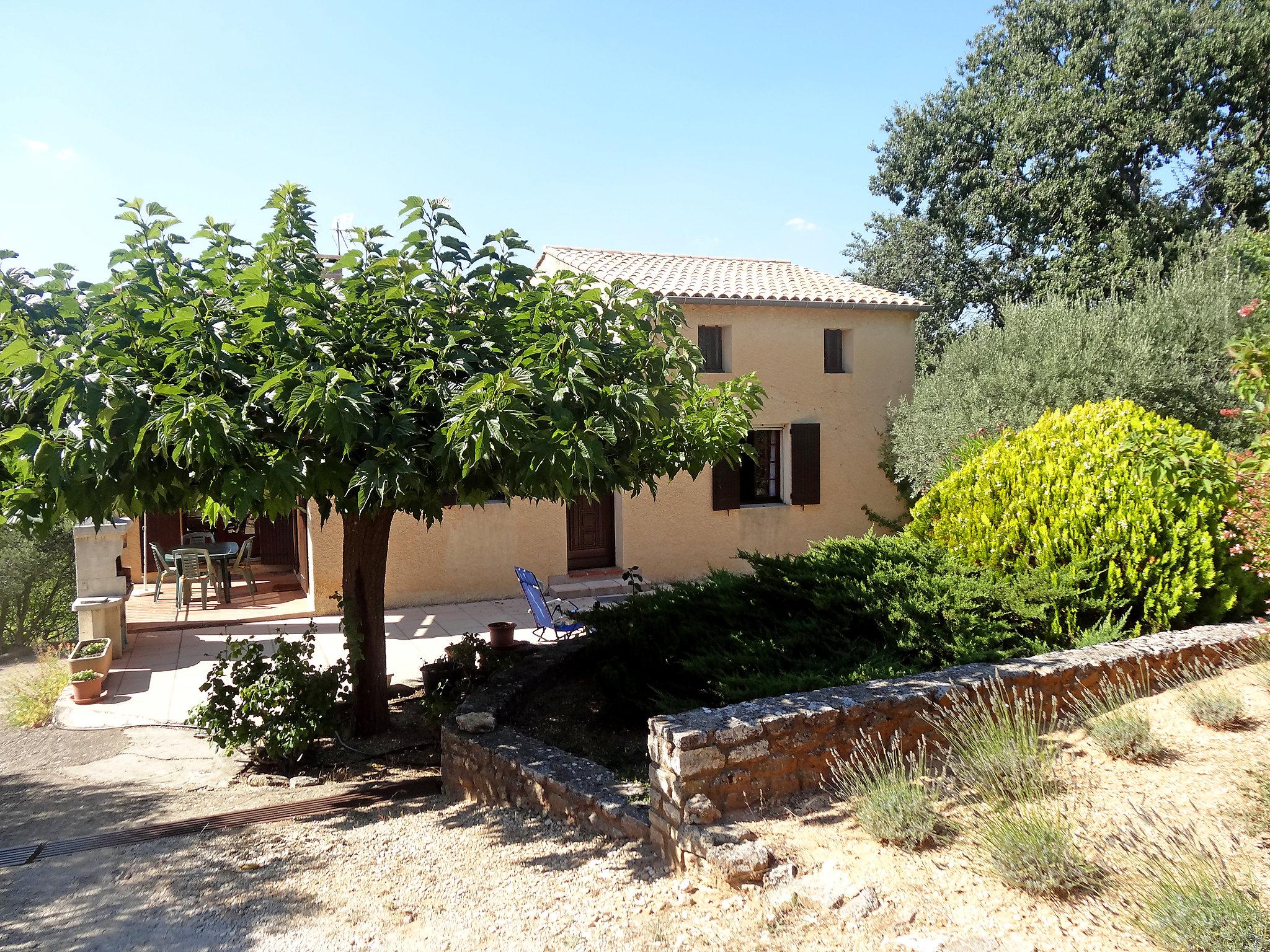 Foto 1 - Casa de 4 habitaciones en Roussillon con jardín y terraza