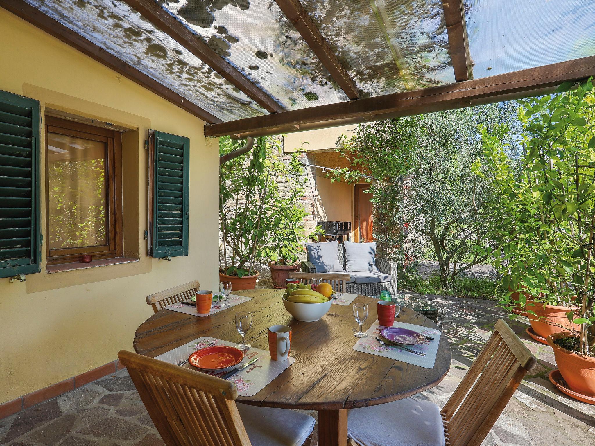 Photo 4 - Maison de 3 chambres à Pescia avec piscine et jardin