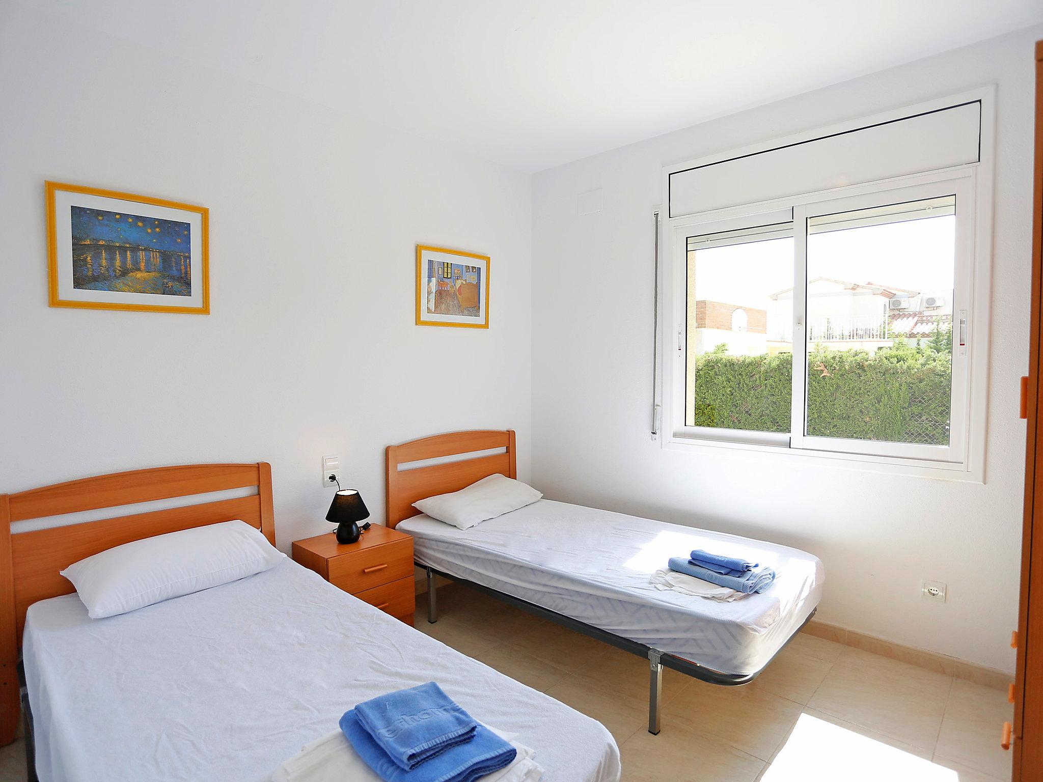 Photo 11 - 4 bedroom House in l'Ametlla de Mar with private pool and garden