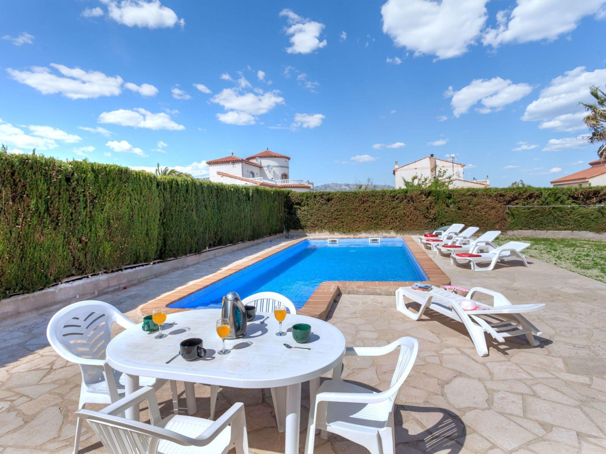 Photo 19 - 4 bedroom House in l'Ametlla de Mar with private pool and garden