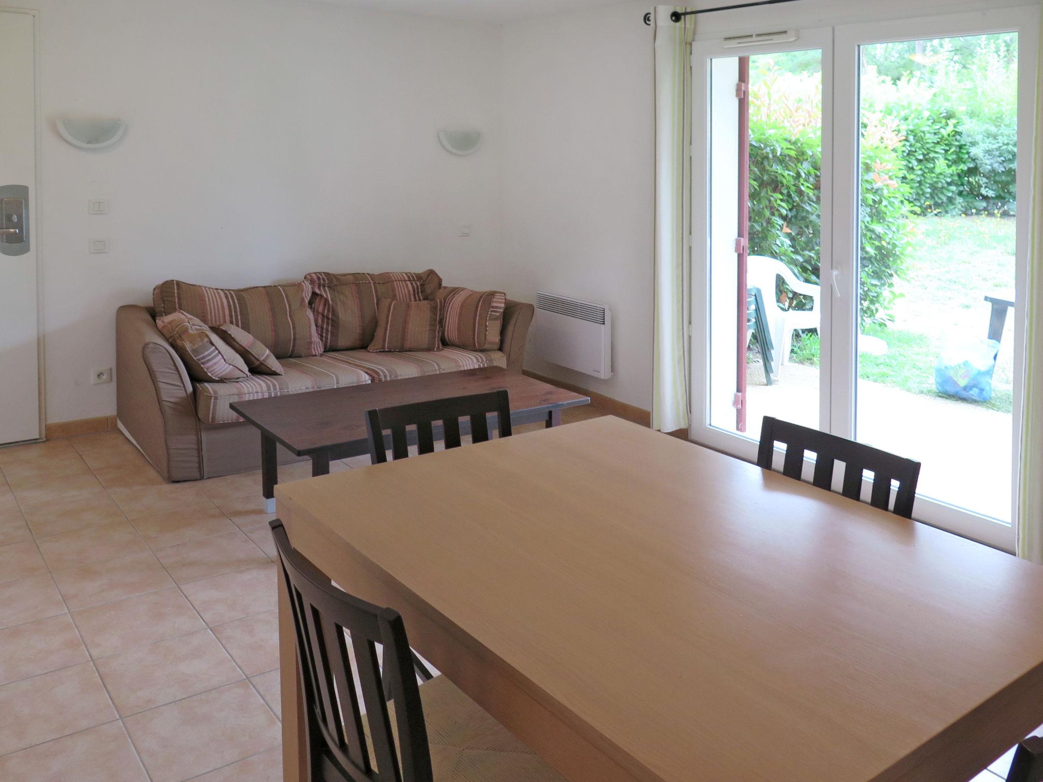 Photo 4 - 2 bedroom Apartment in Barbaste with swimming pool and garden