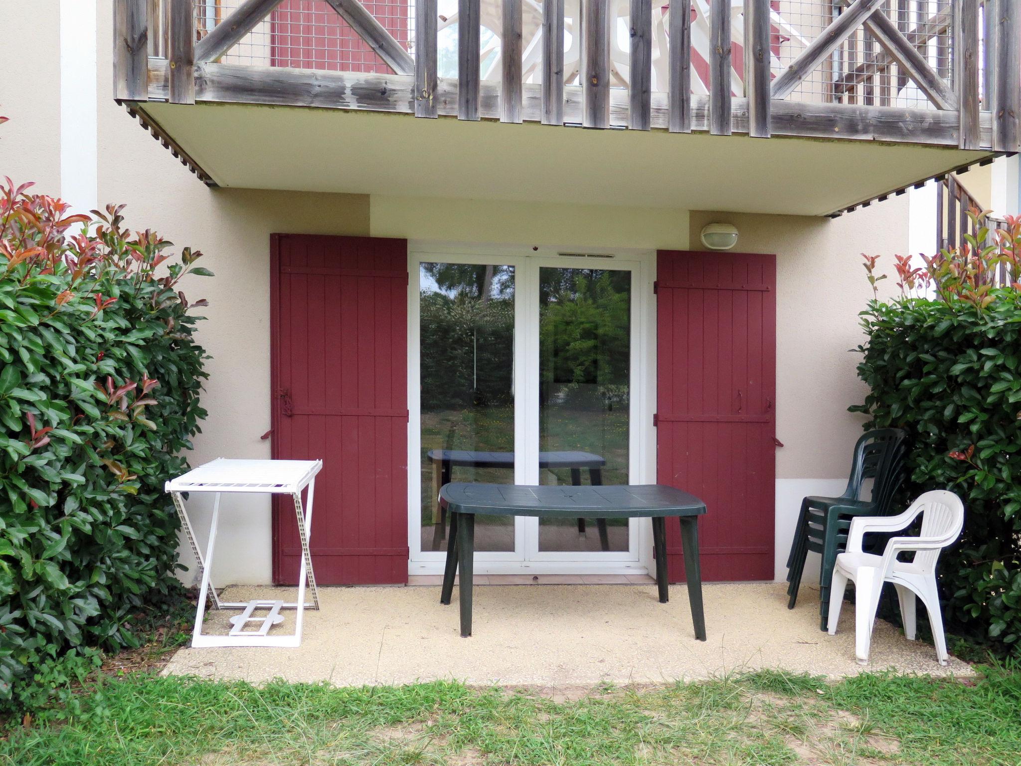 Foto 2 - Apartamento de 2 quartos em Barbaste com piscina e jardim