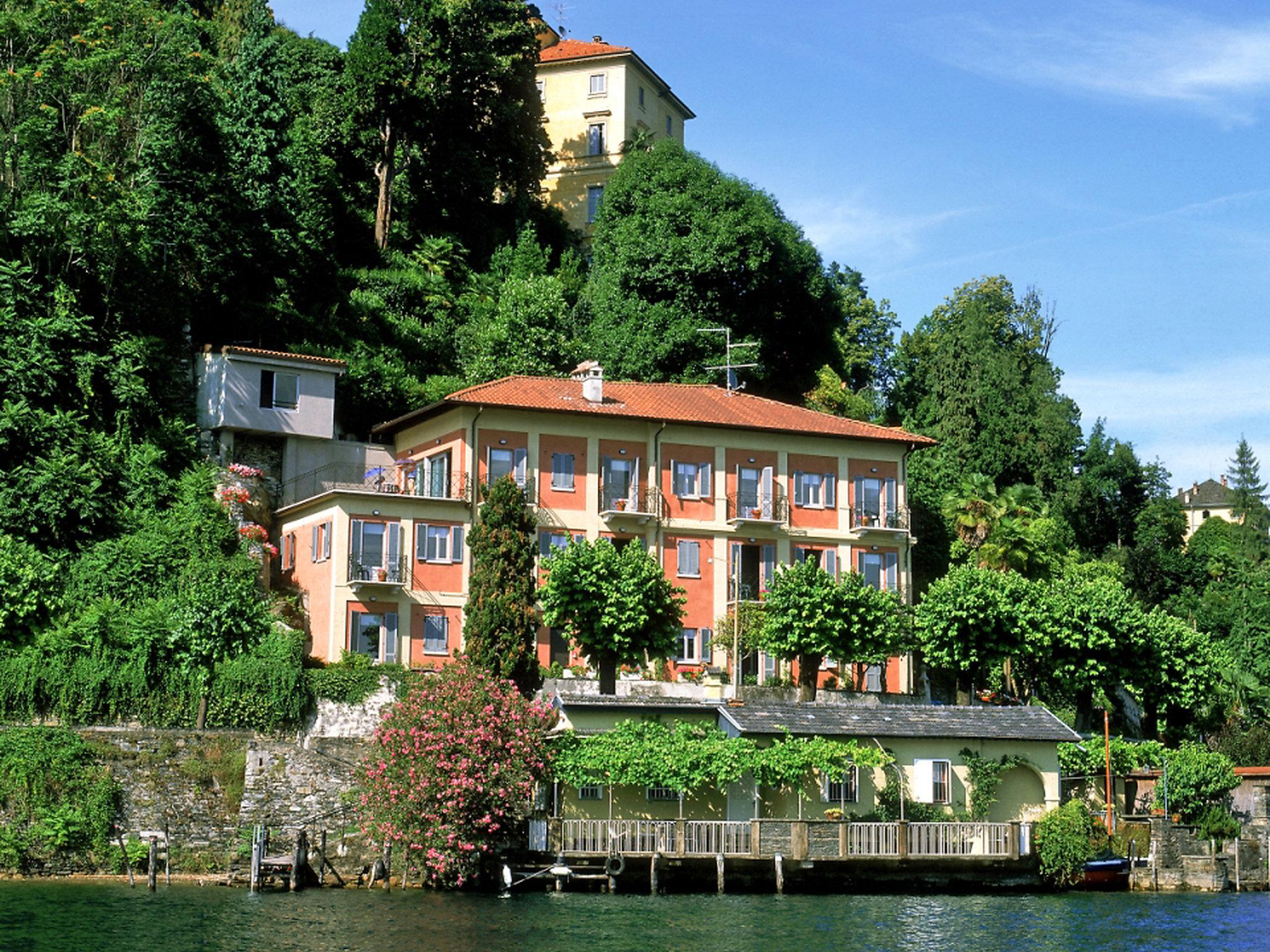 Foto 6 - Apartamento em Orta San Giulio com jardim e terraço