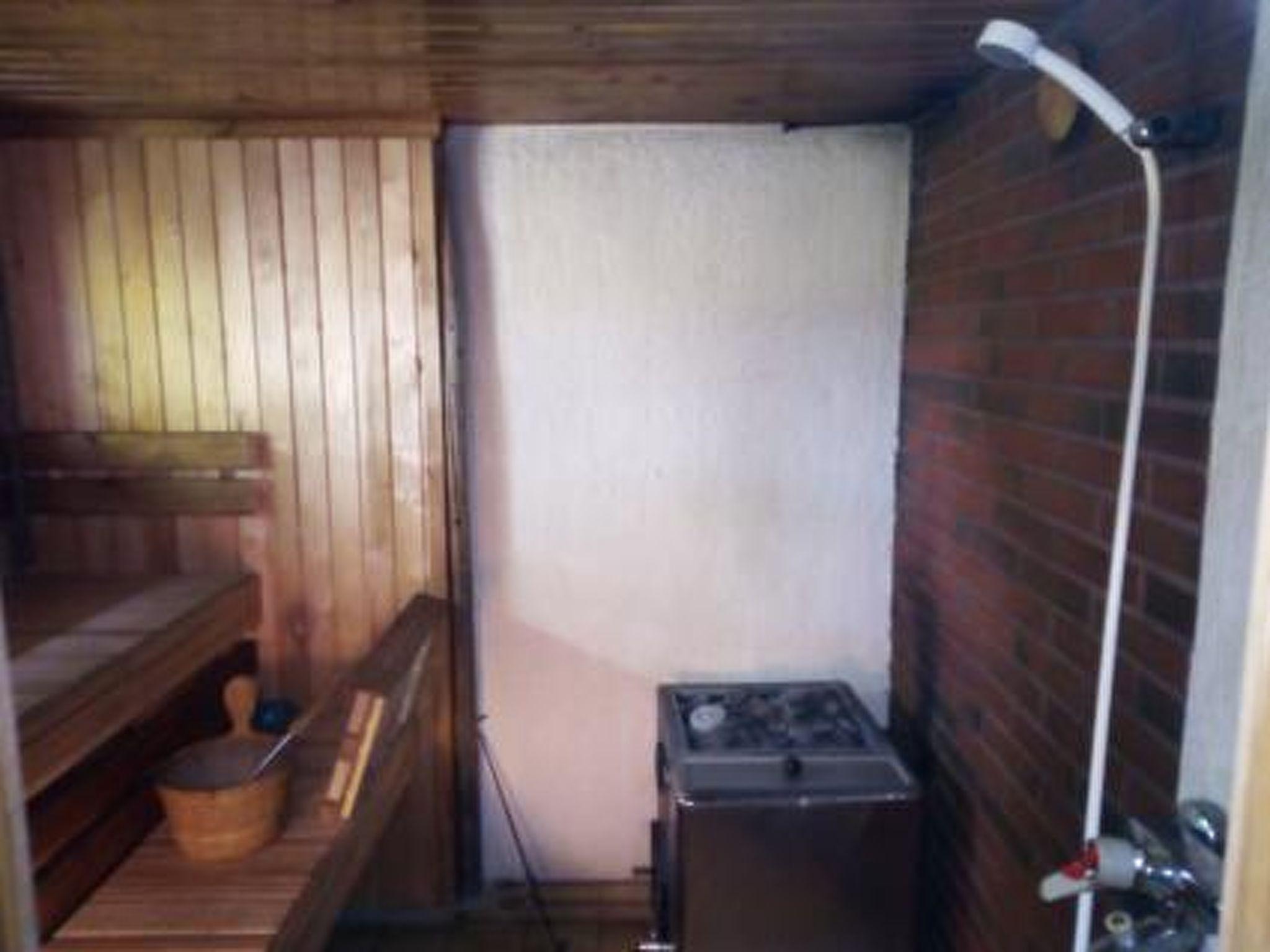 Foto 11 - Casa de 1 quarto em Juupajoki com sauna