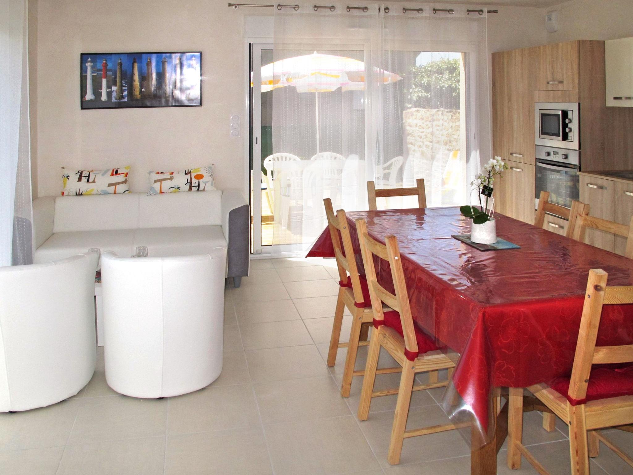 Photo 2 - 3 bedroom House in Plouescat with garden and sea view