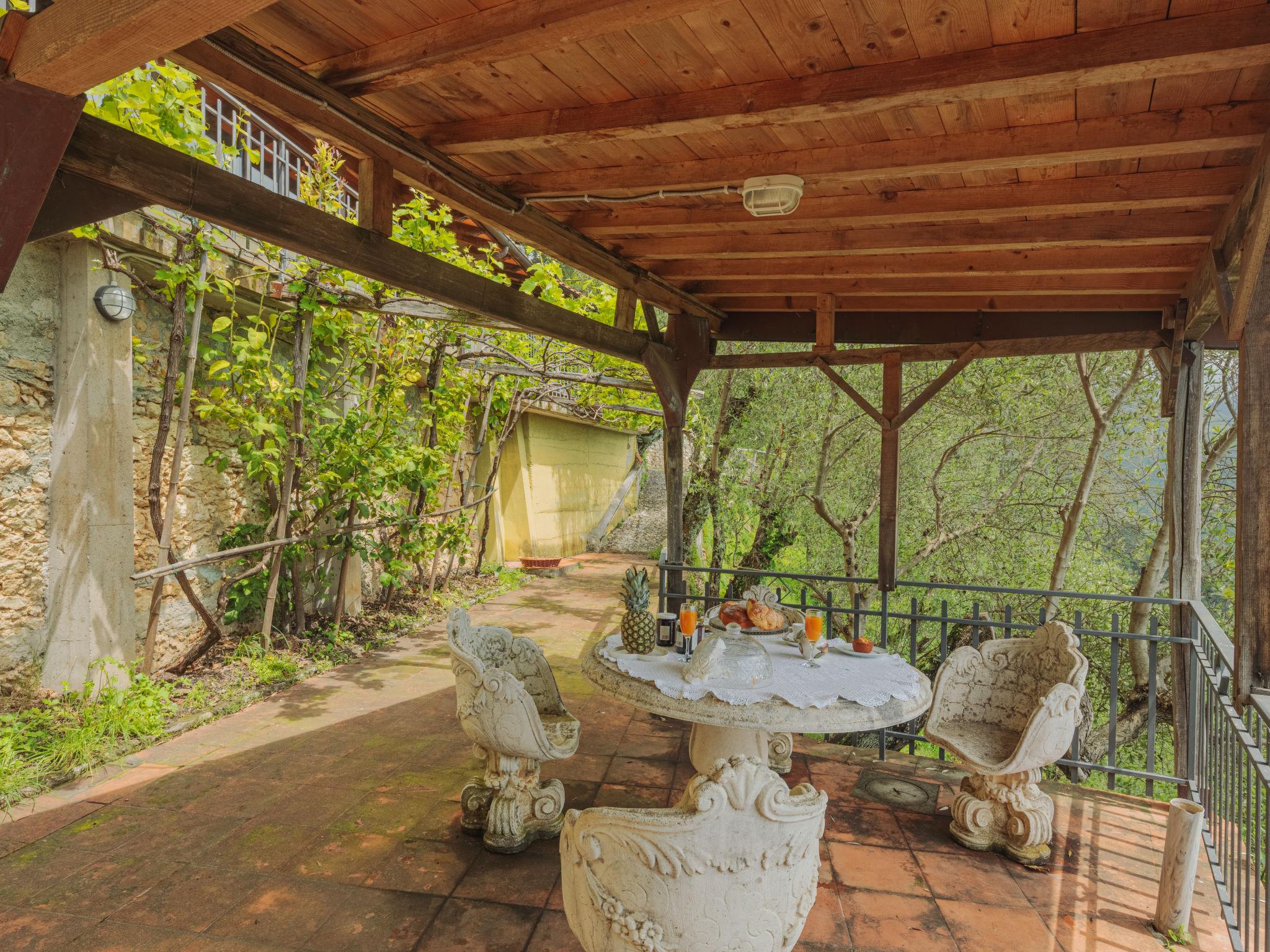 Photo 43 - Maison de 4 chambres à Camaiore avec piscine privée et jardin