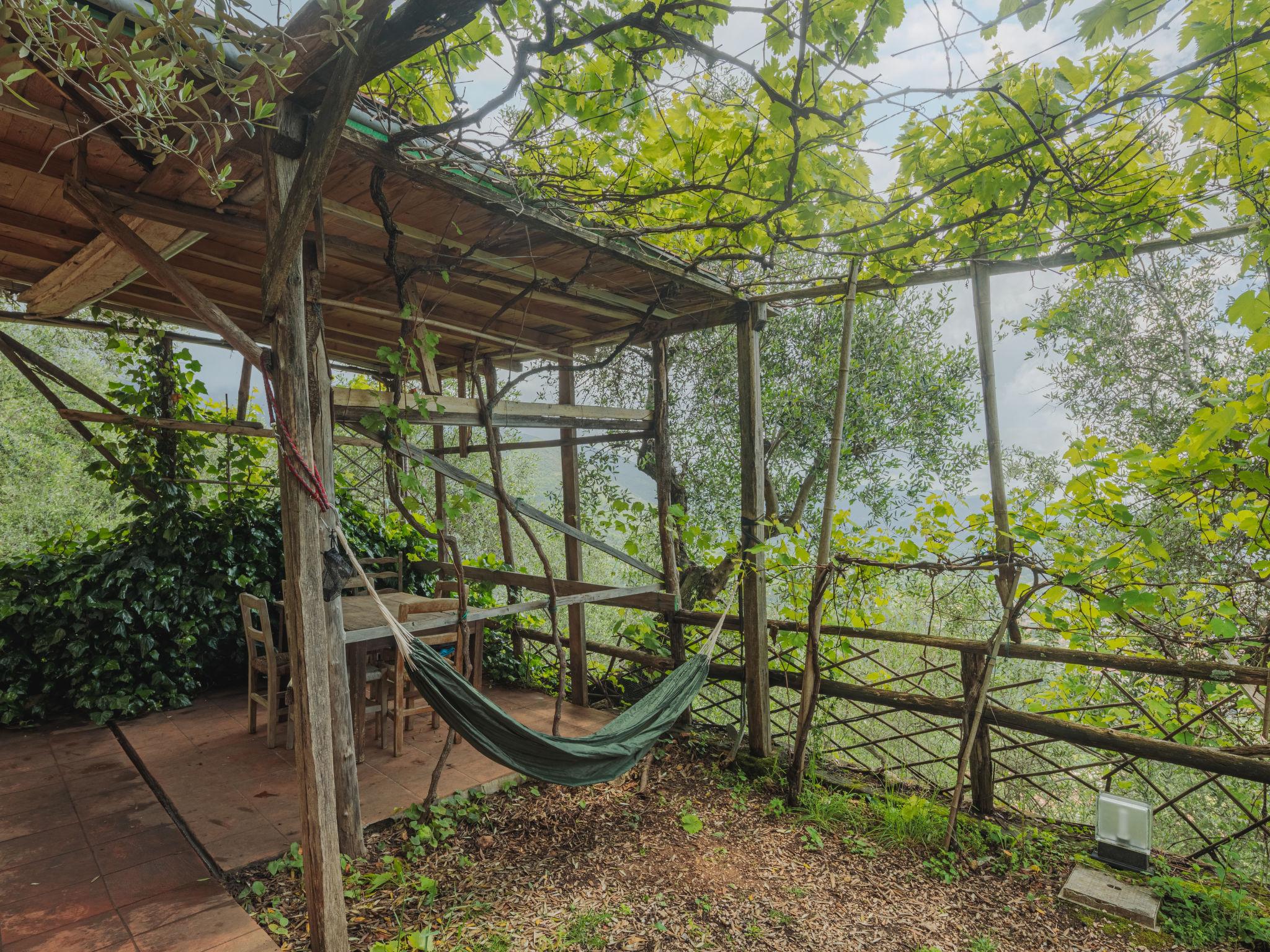 Foto 36 - Casa de 4 quartos em Camaiore com piscina privada e jardim