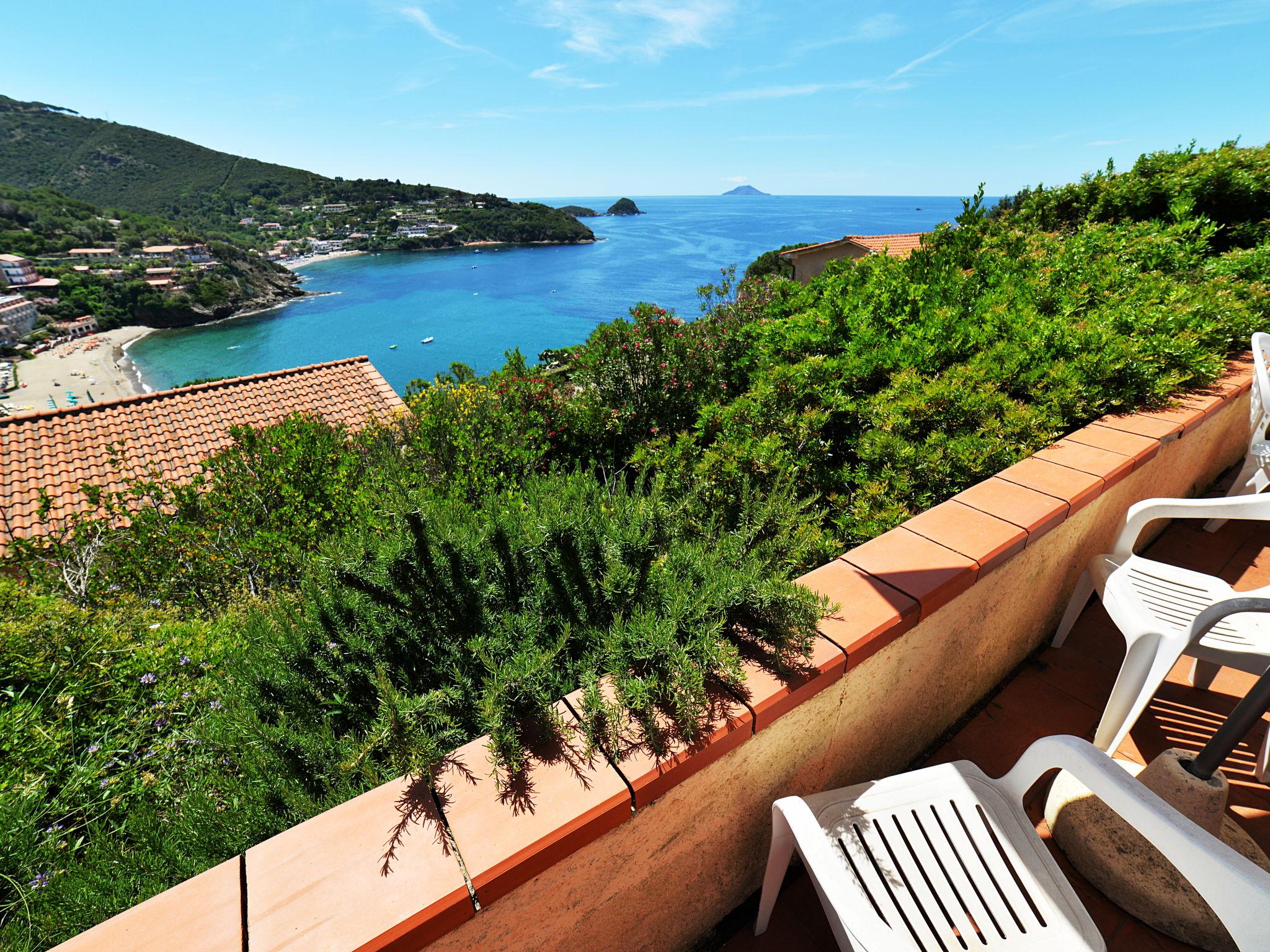 Photo 7 - Appartement en Capoliveri avec jardin et terrasse