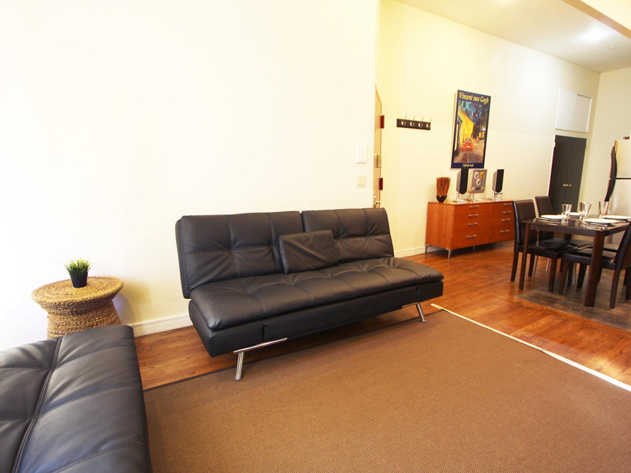 Photo 7 - 2 bedroom Apartment in New York