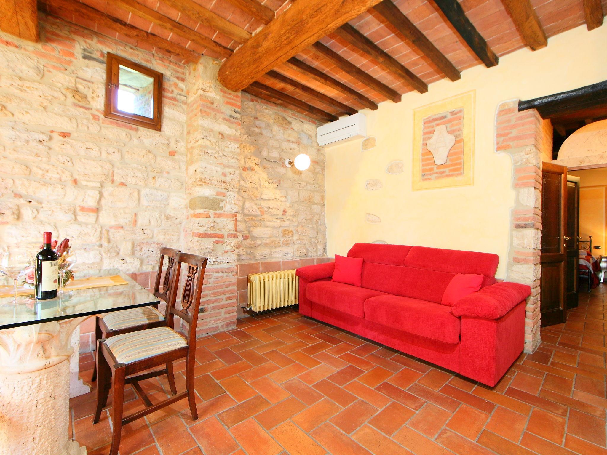 Photo 14 - 1 bedroom Apartment in Rapolano Terme with swimming pool and garden