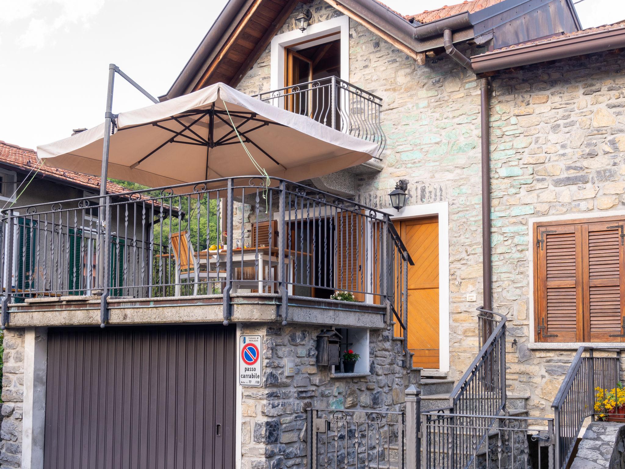 Photo 13 - Maison de 1 chambre à Perledo avec jardin et terrasse