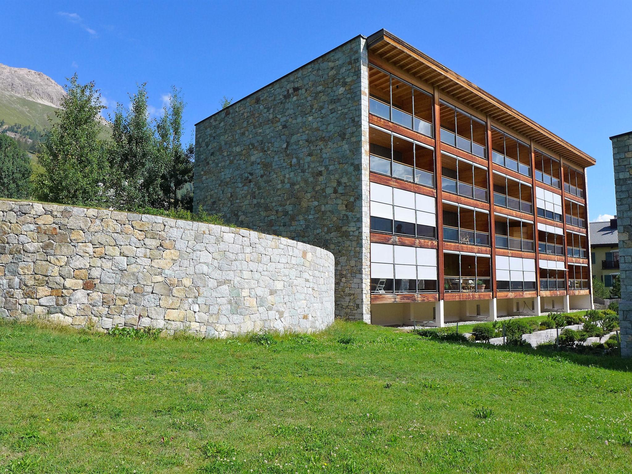 Photo 8 - Appartement de 4 chambres à Celerina/Schlarigna avec vues sur la montagne