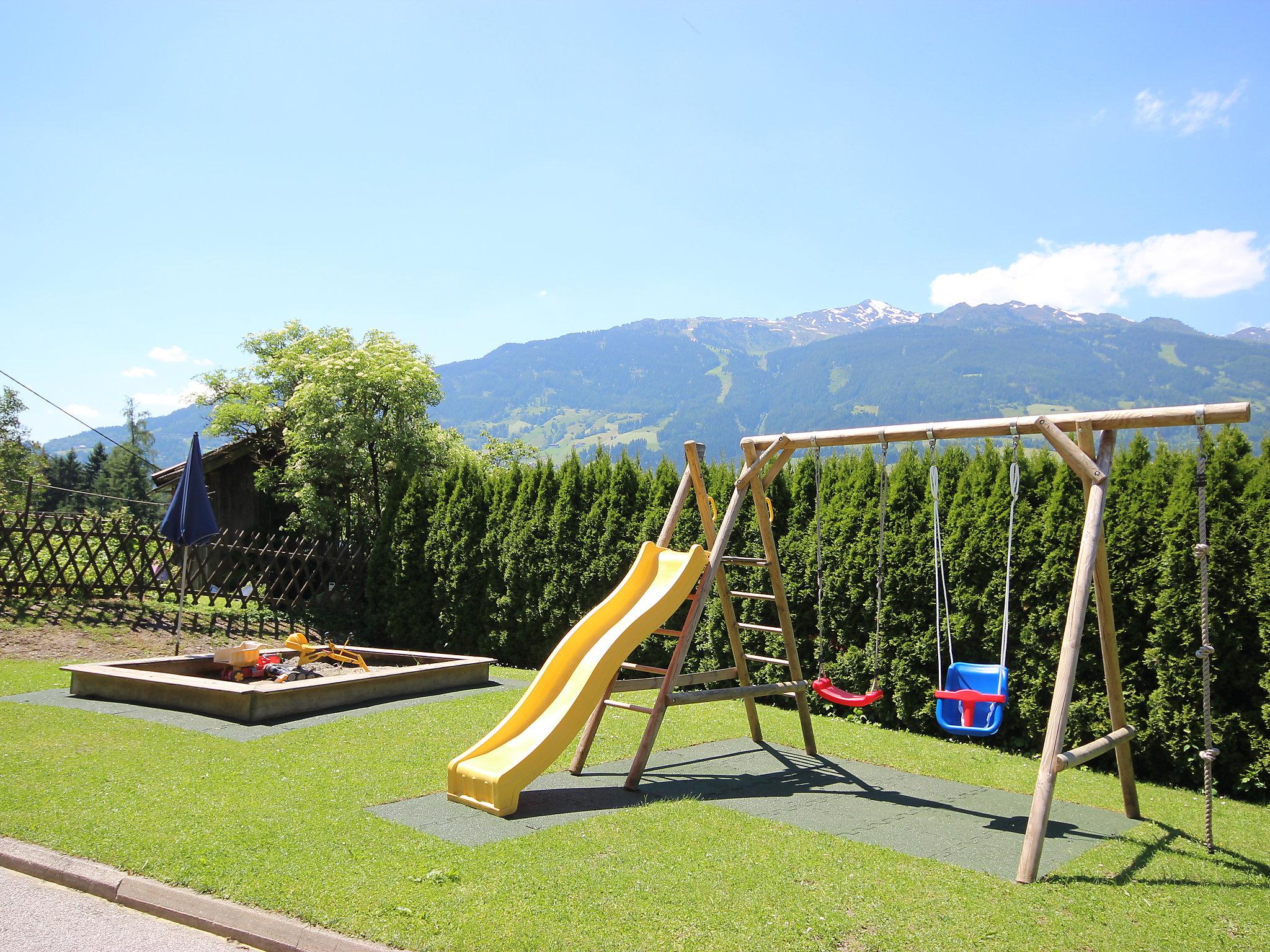 Photo 10 - Maison de 7 chambres à Stummerberg avec jardin et vues sur la montagne