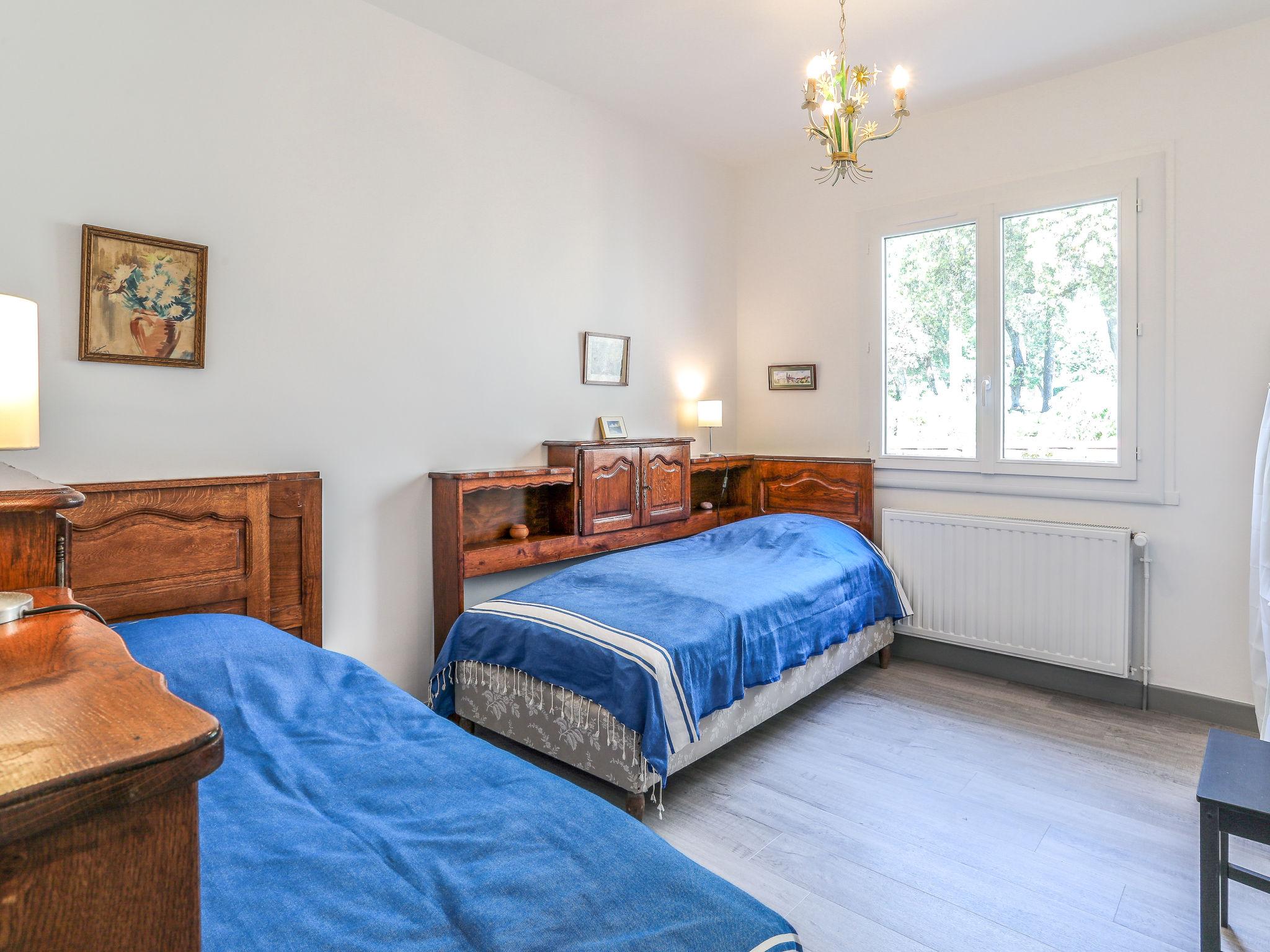 Foto 16 - Appartamento con 4 camere da letto a Saint-Palais-sur-Mer con terrazza e vista mare