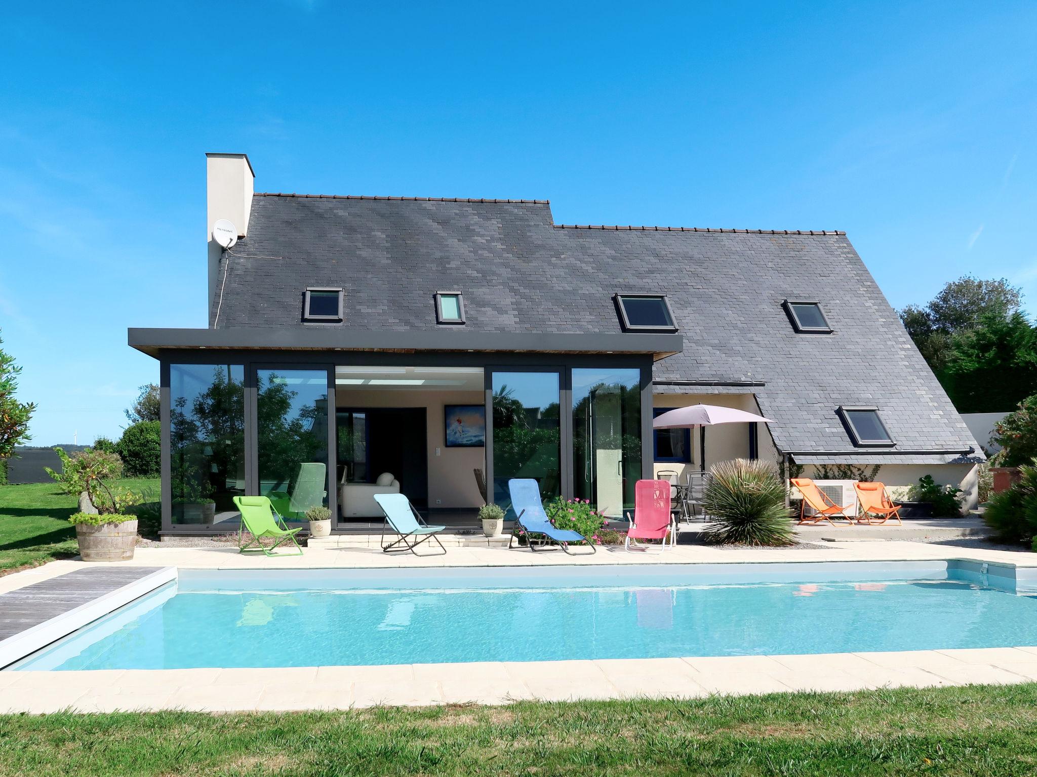 Photo 1 - Maison de 3 chambres à Cast avec piscine privée et jardin