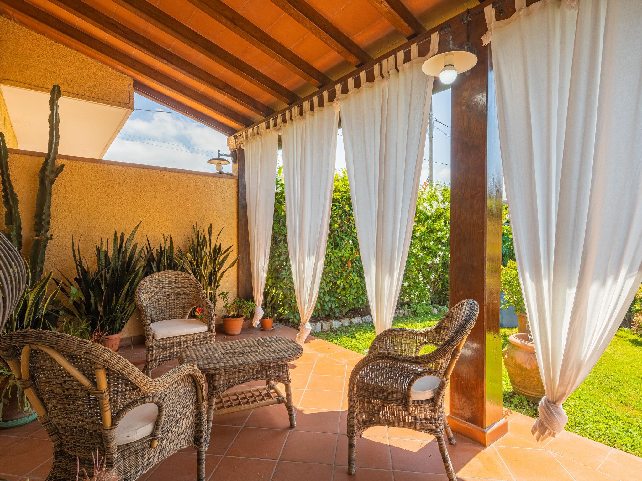 Photo 4 - 3 bedroom House in Pietrasanta with garden