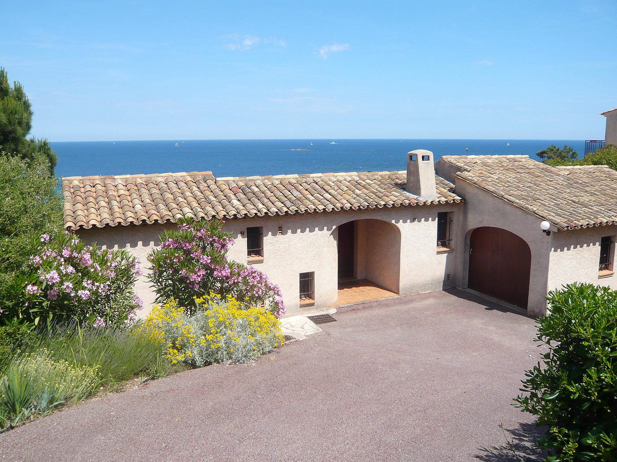 Foto 22 - Casa de 4 habitaciones en Sainte-Maxime con piscina privada y vistas al mar
