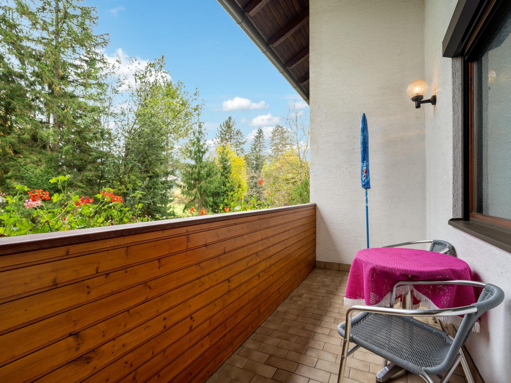 Photo 2 - 1 bedroom Apartment in Sankt Kanzian am Klopeiner See with garden and mountain view