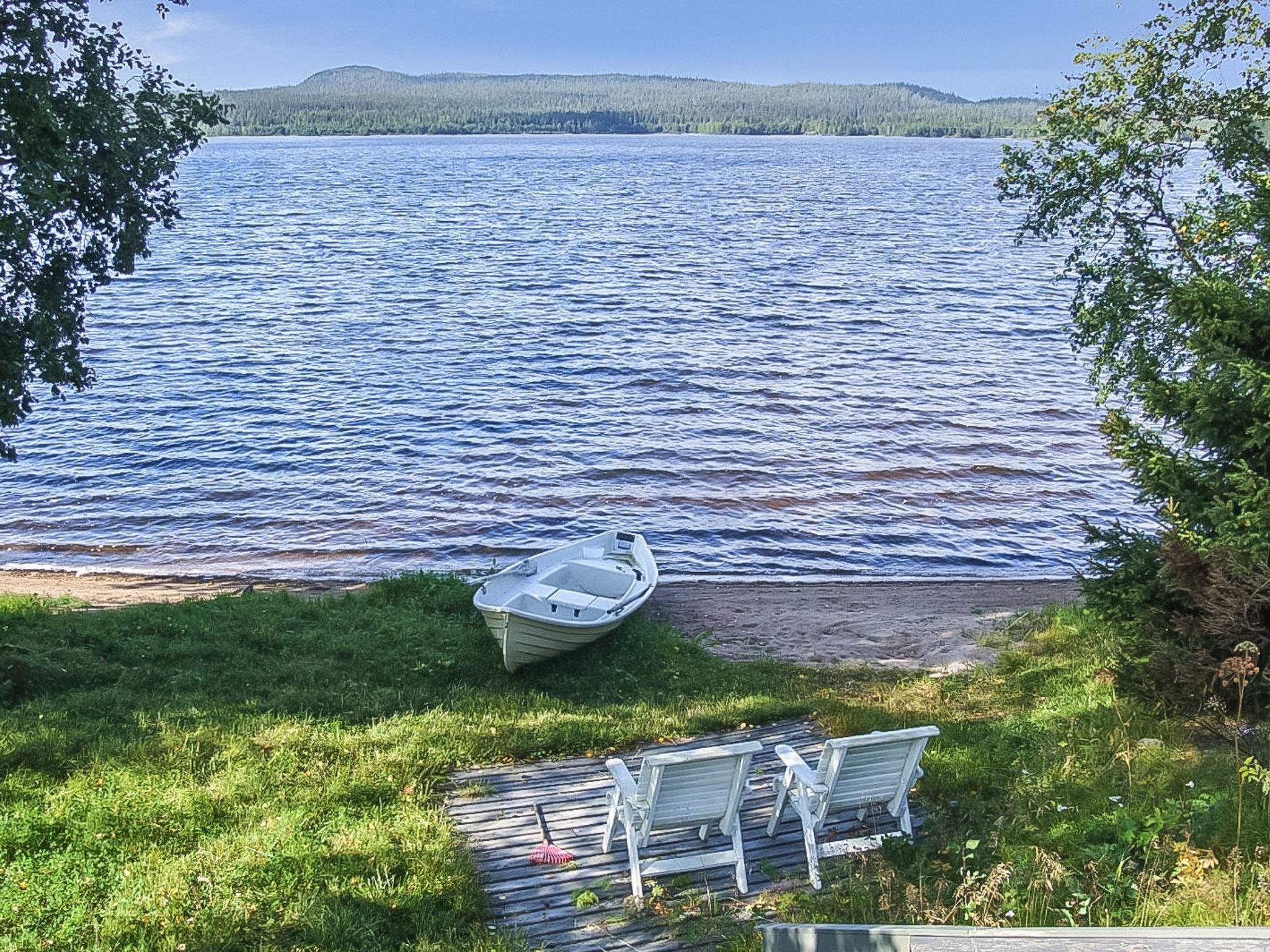 Foto 5 - Casa de 2 habitaciones en Kuusamo con sauna y vistas a la montaña