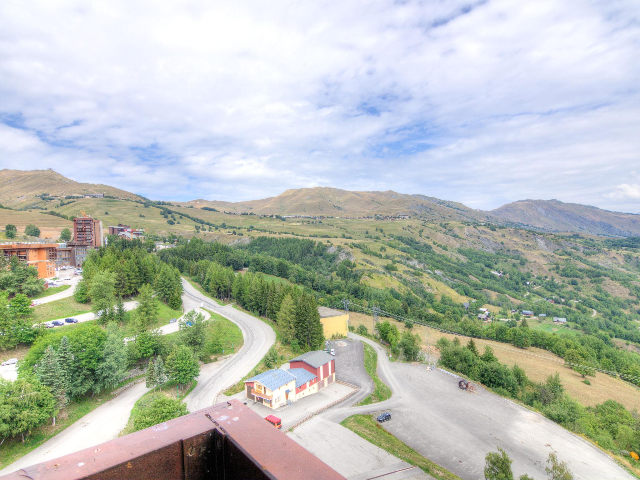 Photo 17 - Apartment in Villarembert with swimming pool and mountain view