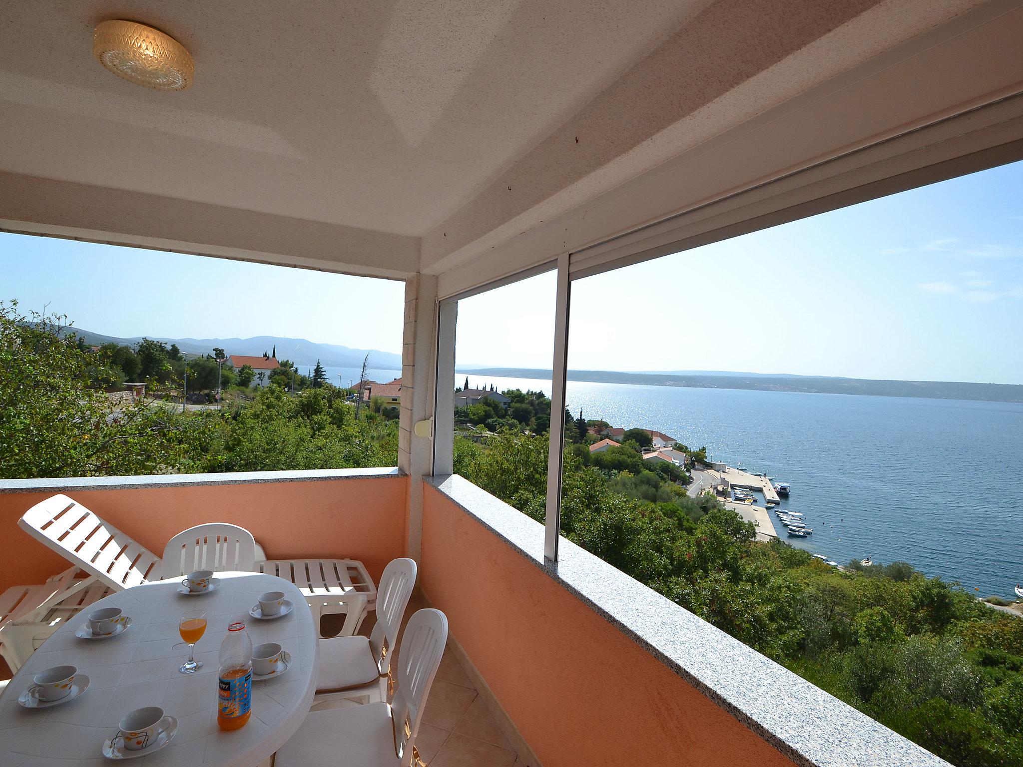 Photo 14 - 2 bedroom Apartment in Jasenice with swimming pool and sea view