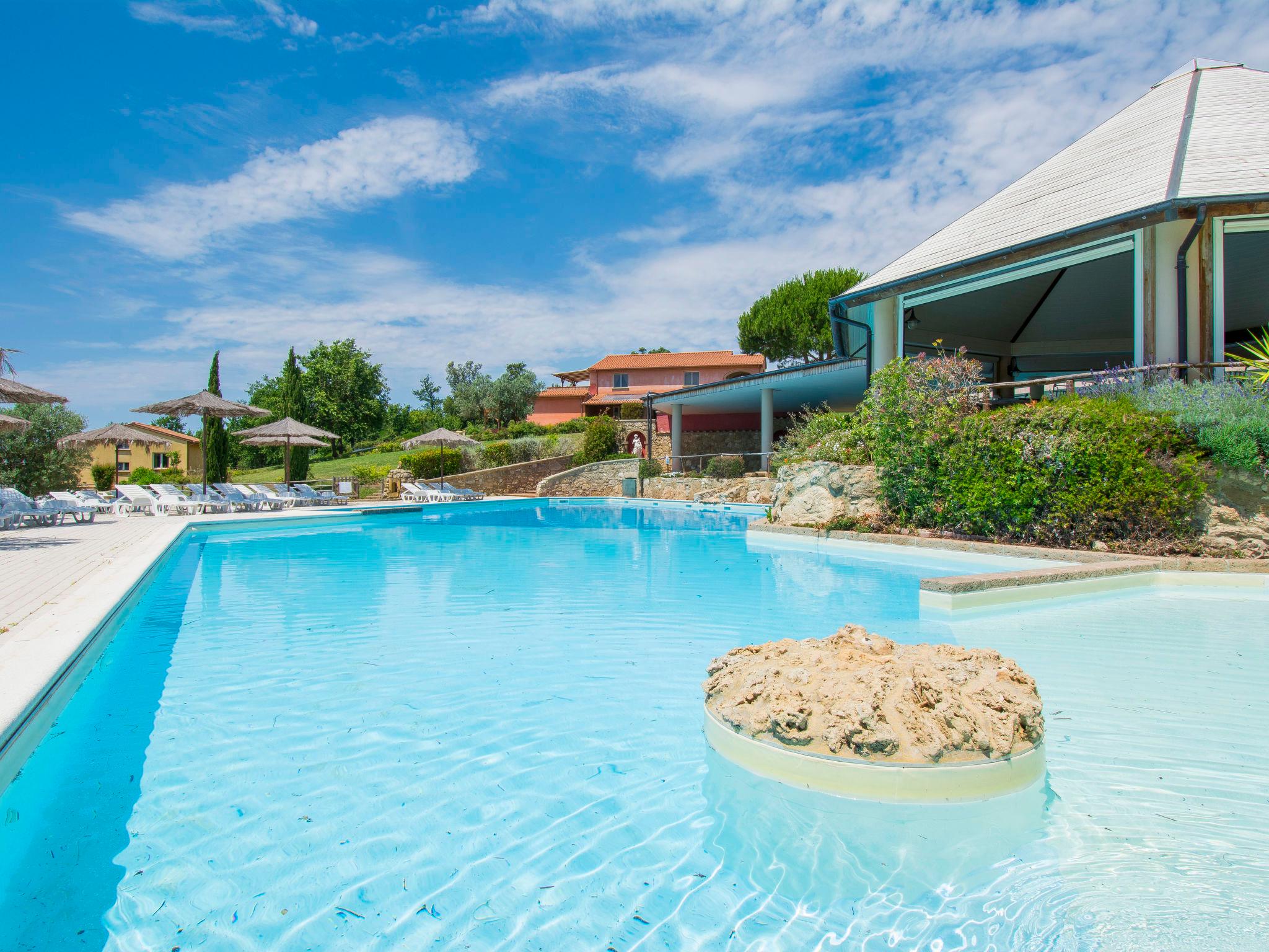 Photo 4 - Appartement de 1 chambre à Riparbella avec piscine et jardin