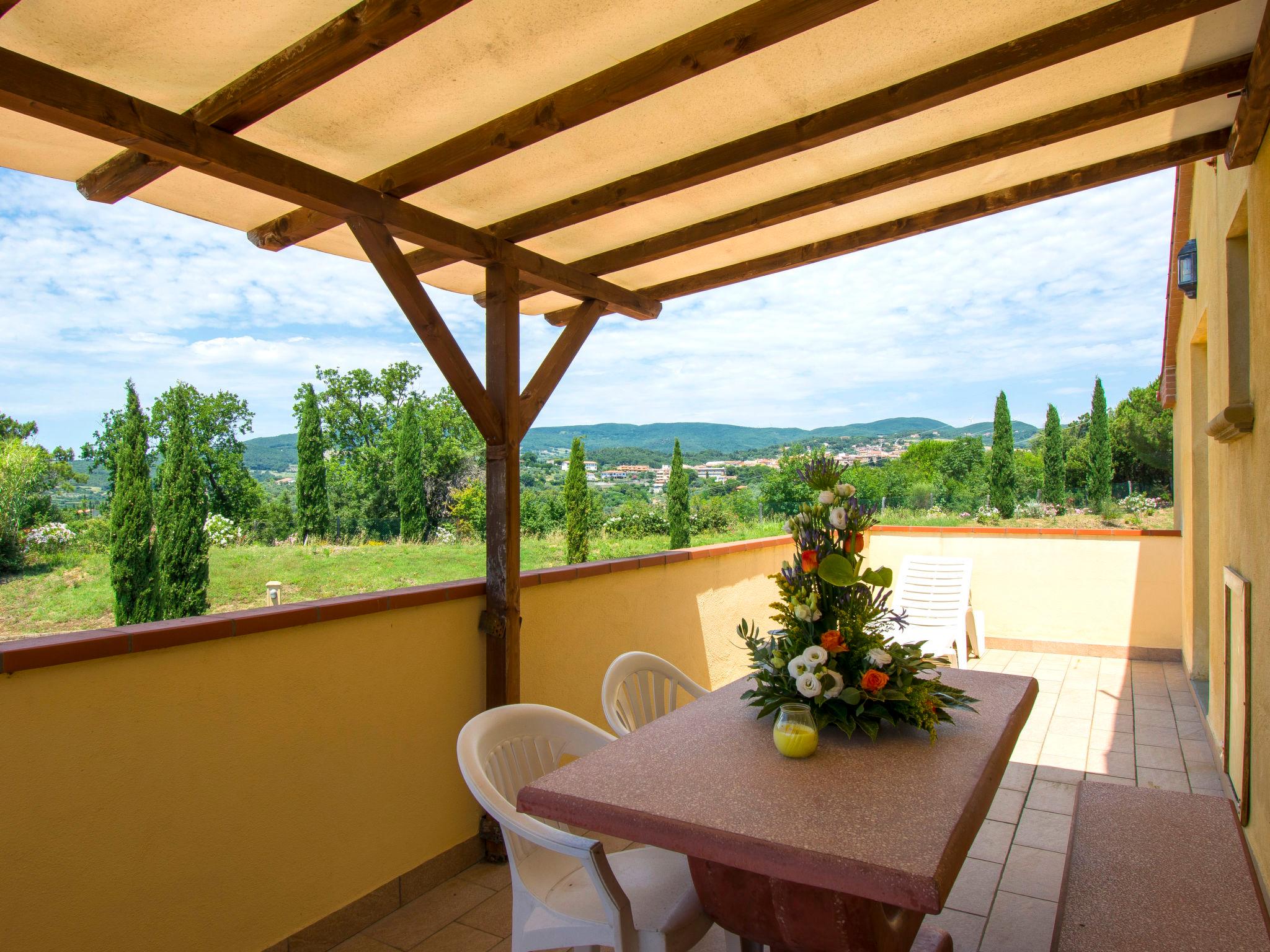 Photo 8 - Appartement de 1 chambre à Riparbella avec piscine et jardin