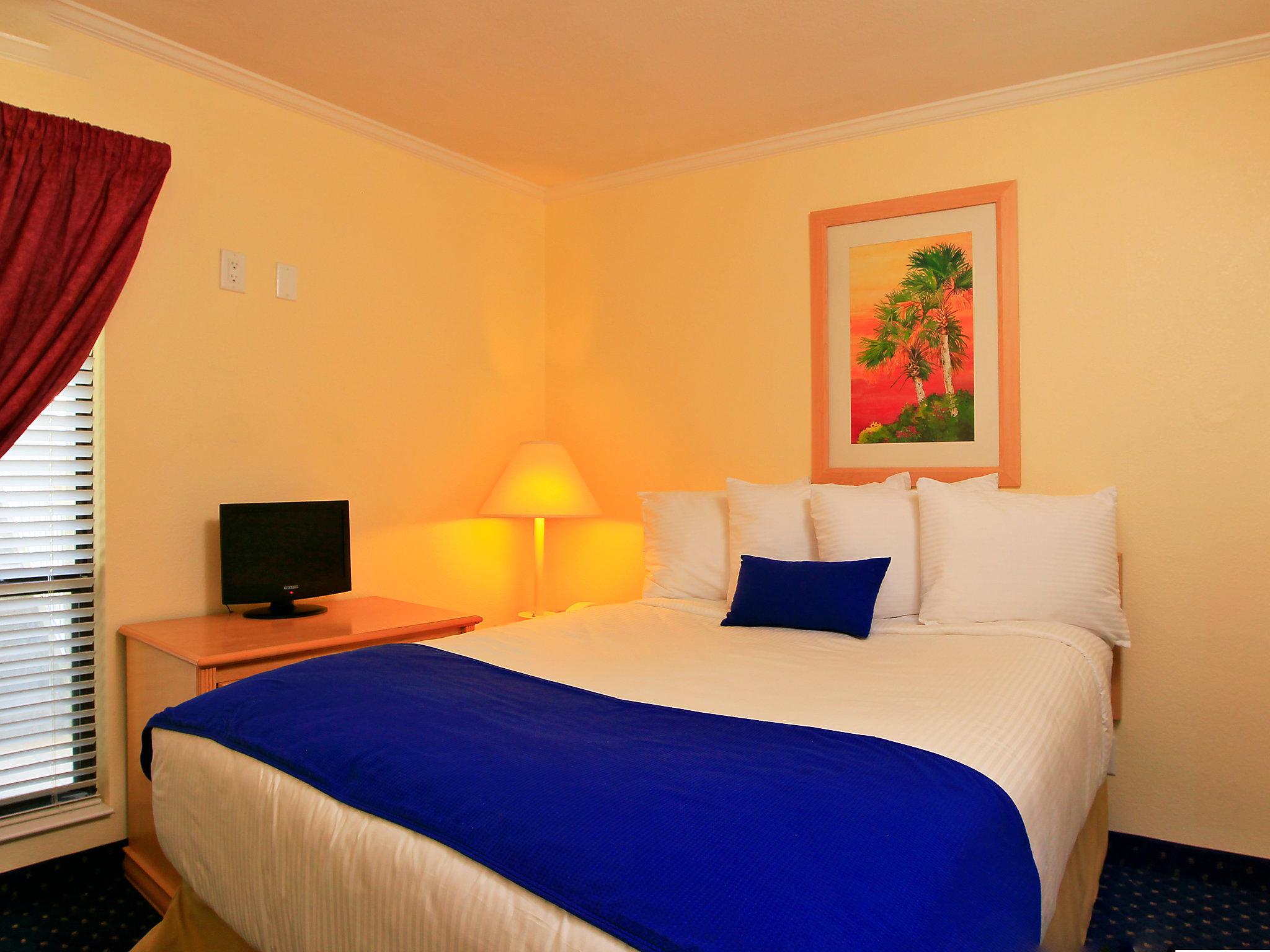 Foto 14 - Appartamento con 1 camera da letto a Tampa con piscina e vista mare