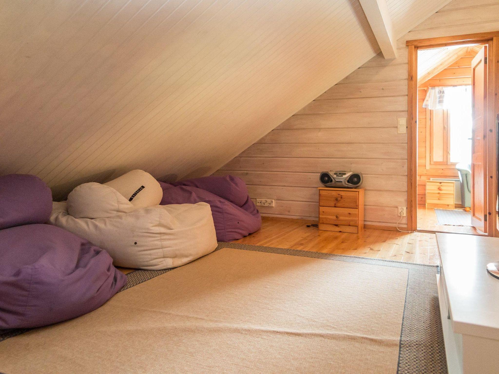 Foto 12 - Casa de 4 quartos em Kuopio com sauna