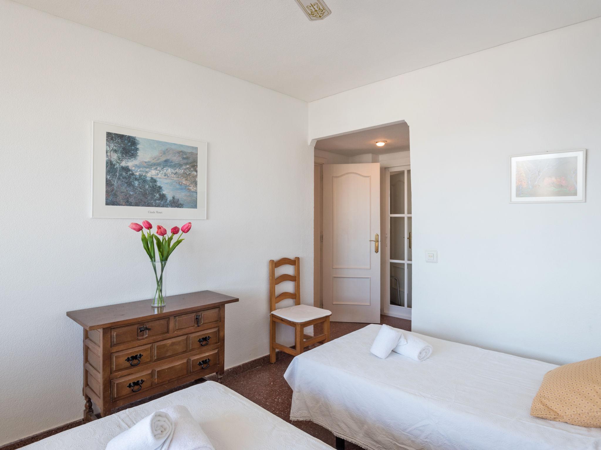Foto 12 - Apartamento de 2 quartos em Torremolinos com jardim e vistas do mar